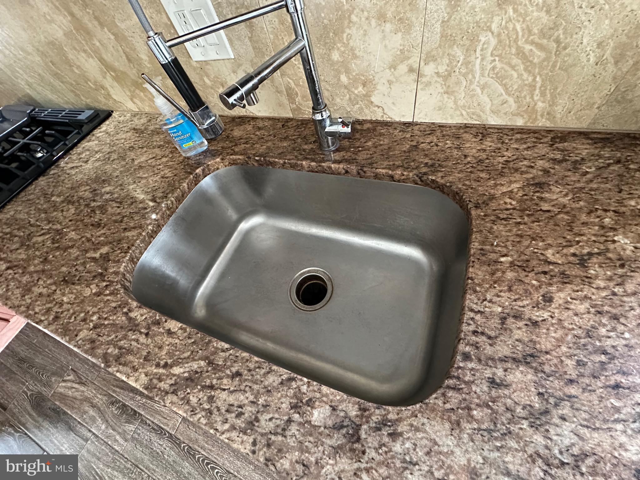 PHILADELPHIA (NORTHEAST) - Residential