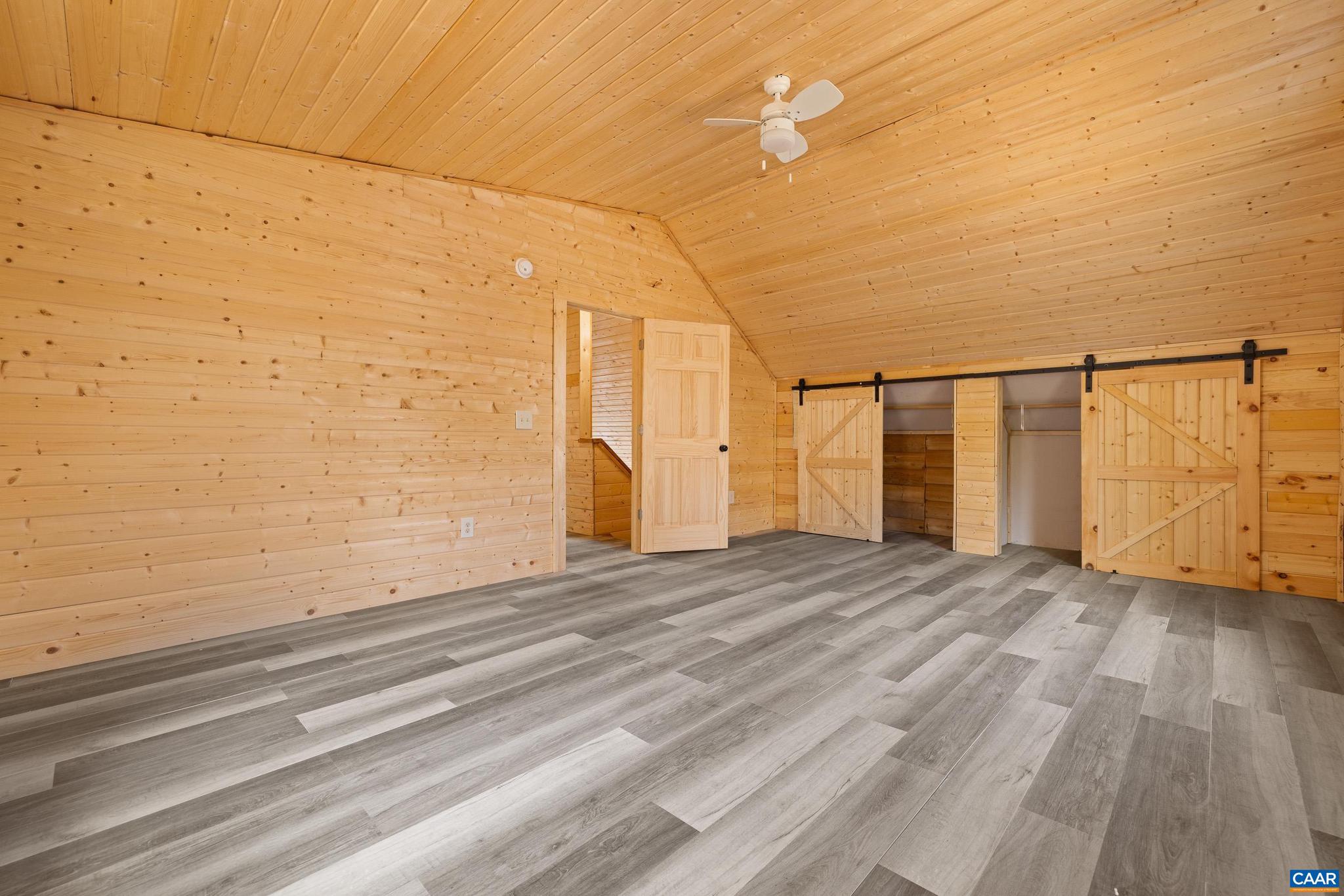 SHENANDOAH GAP - Residential