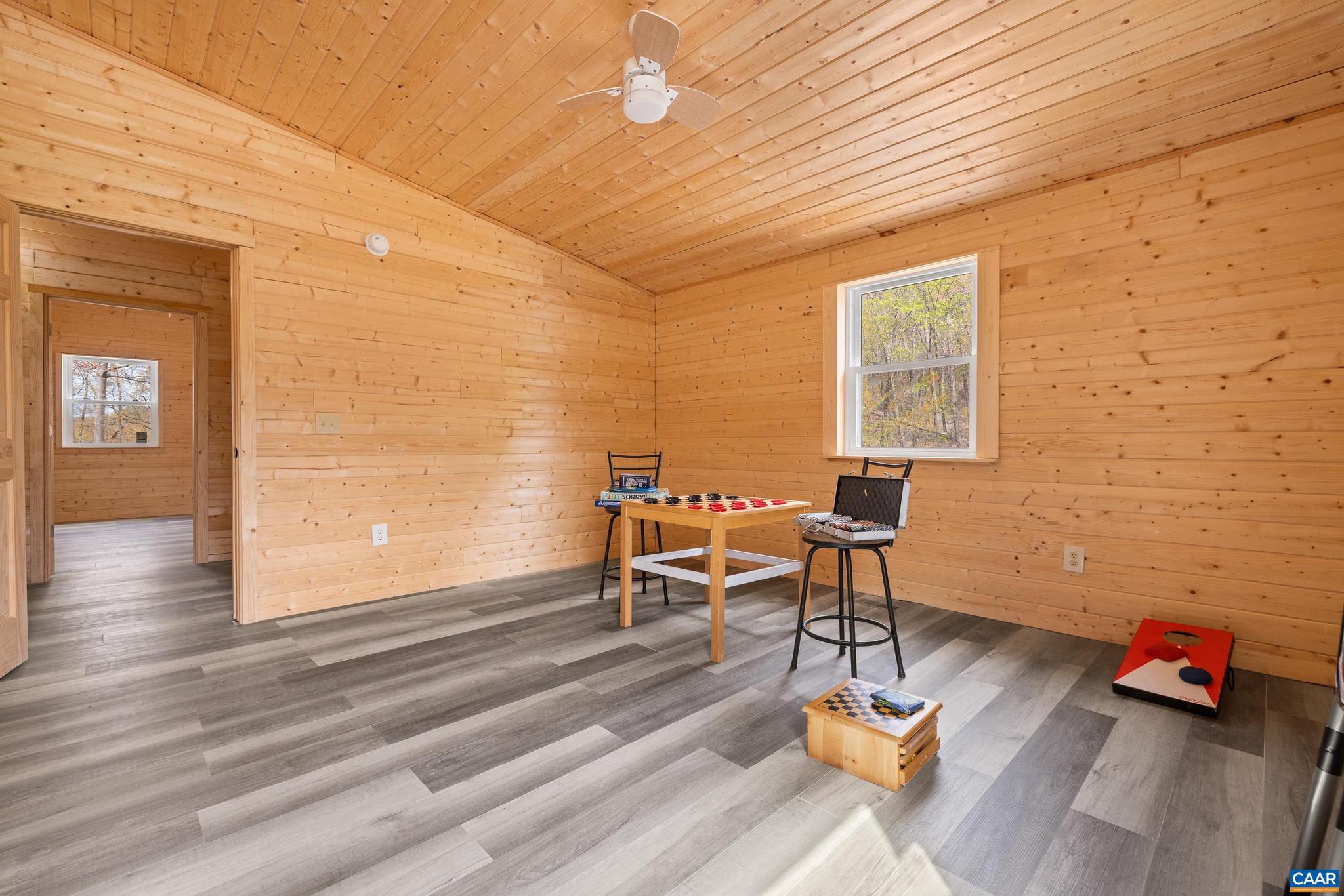 SHENANDOAH GAP - Residential