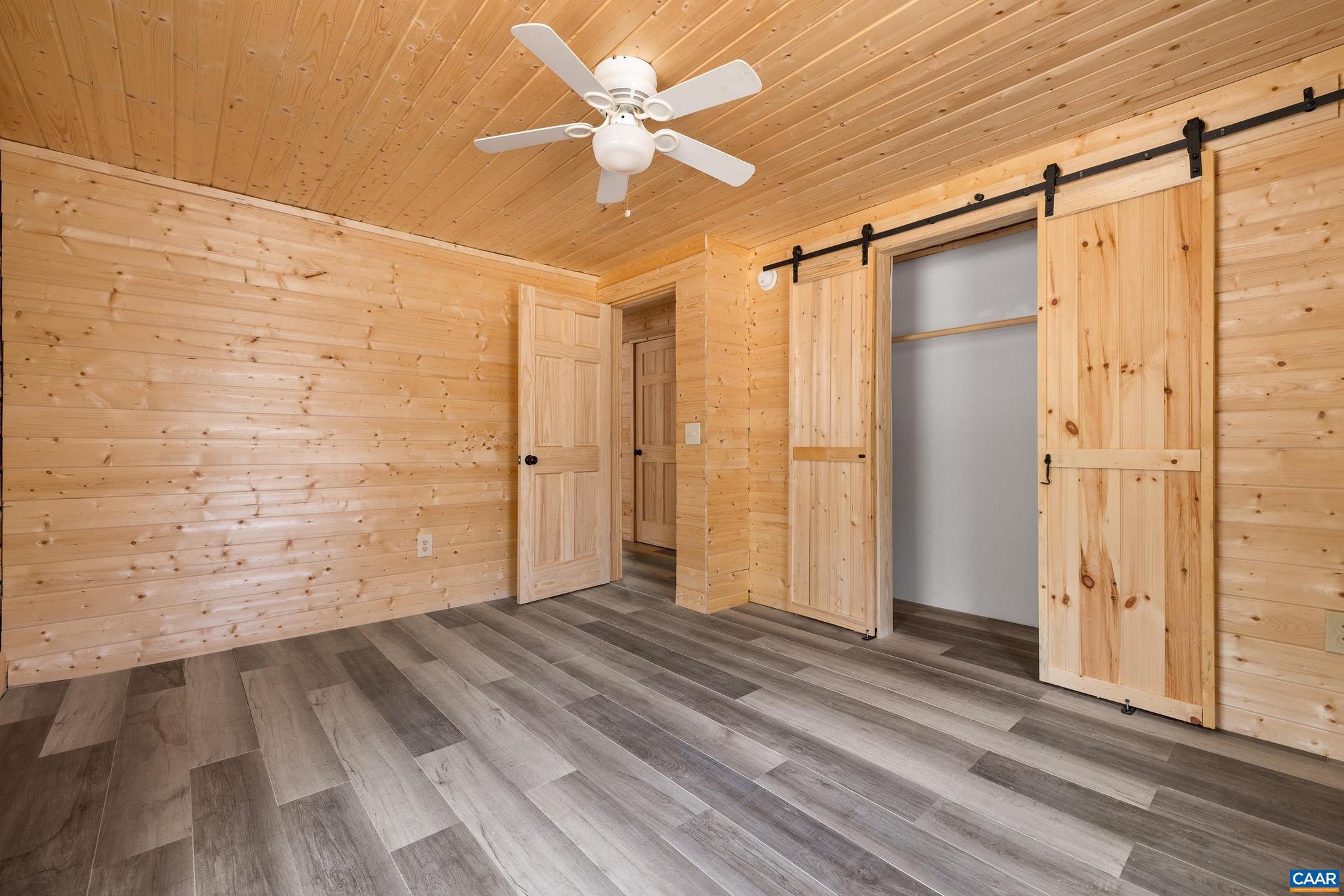 SHENANDOAH GAP - Residential