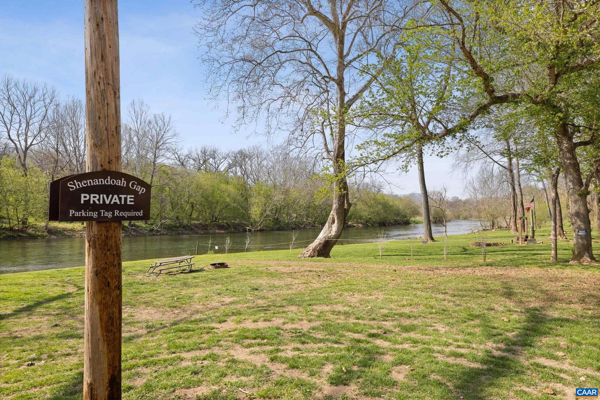 SHENANDOAH GAP - Residential