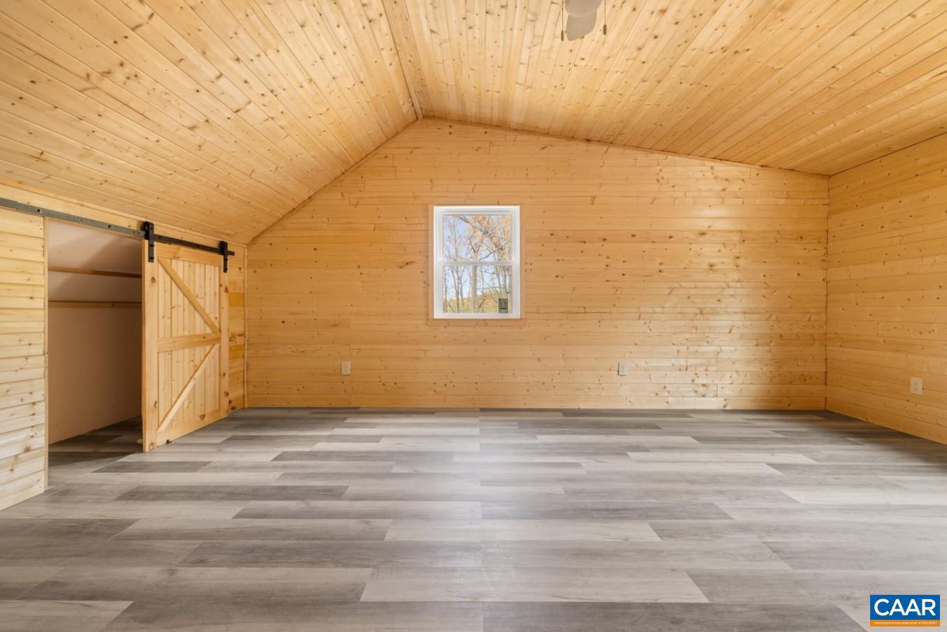 SHENANDOAH GAP - Residential