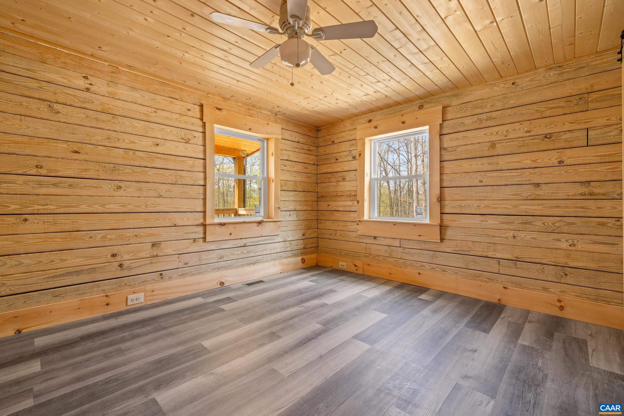 SHENANDOAH GAP - Residential