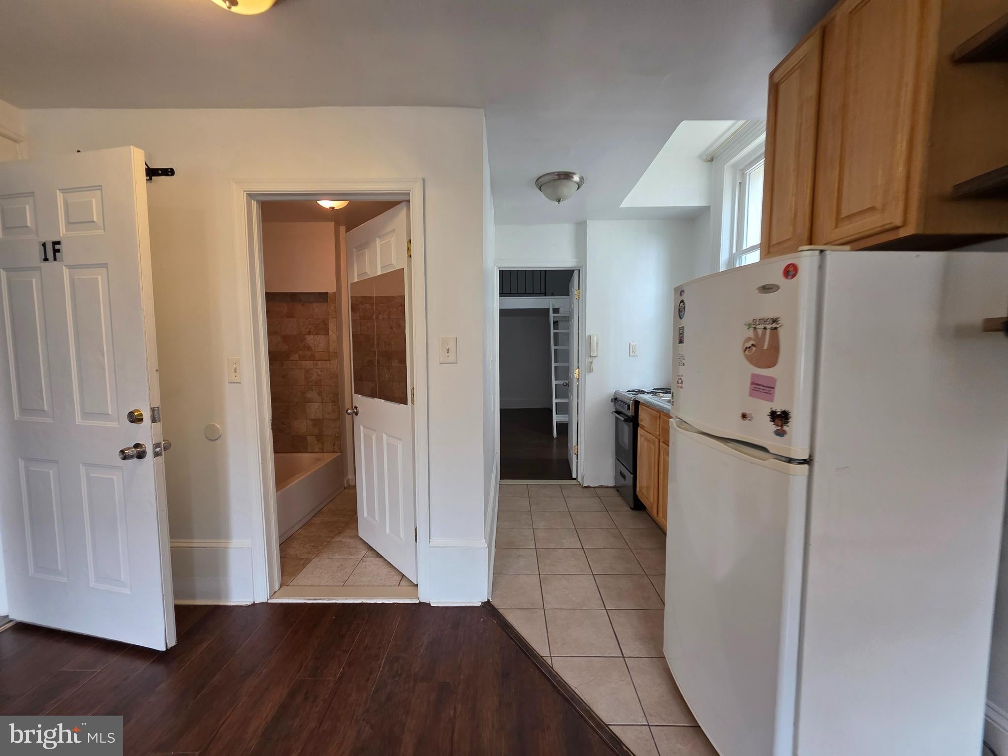 38 N 40TH STREET 1F