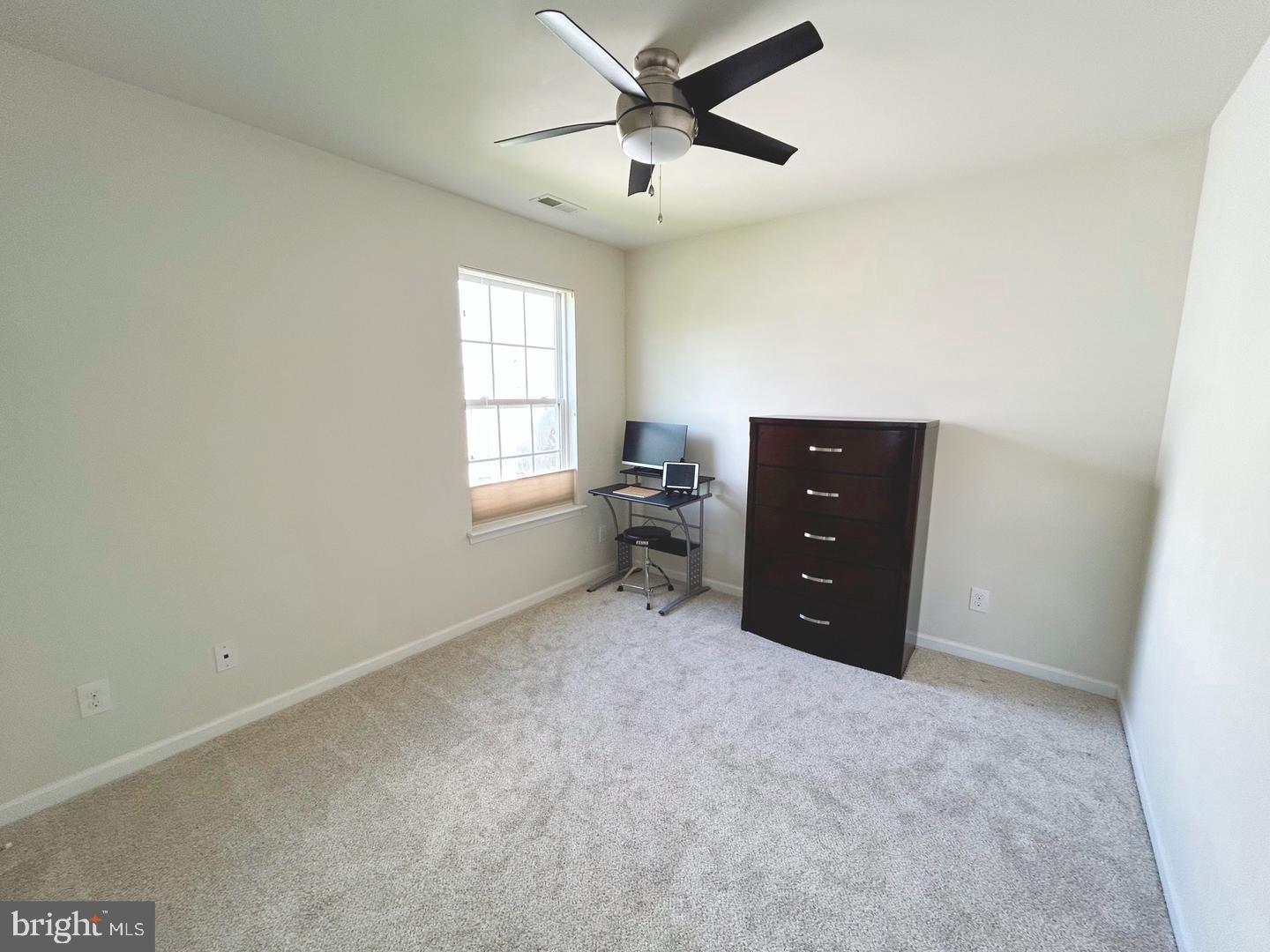 APPLECROSS - Residential Lease