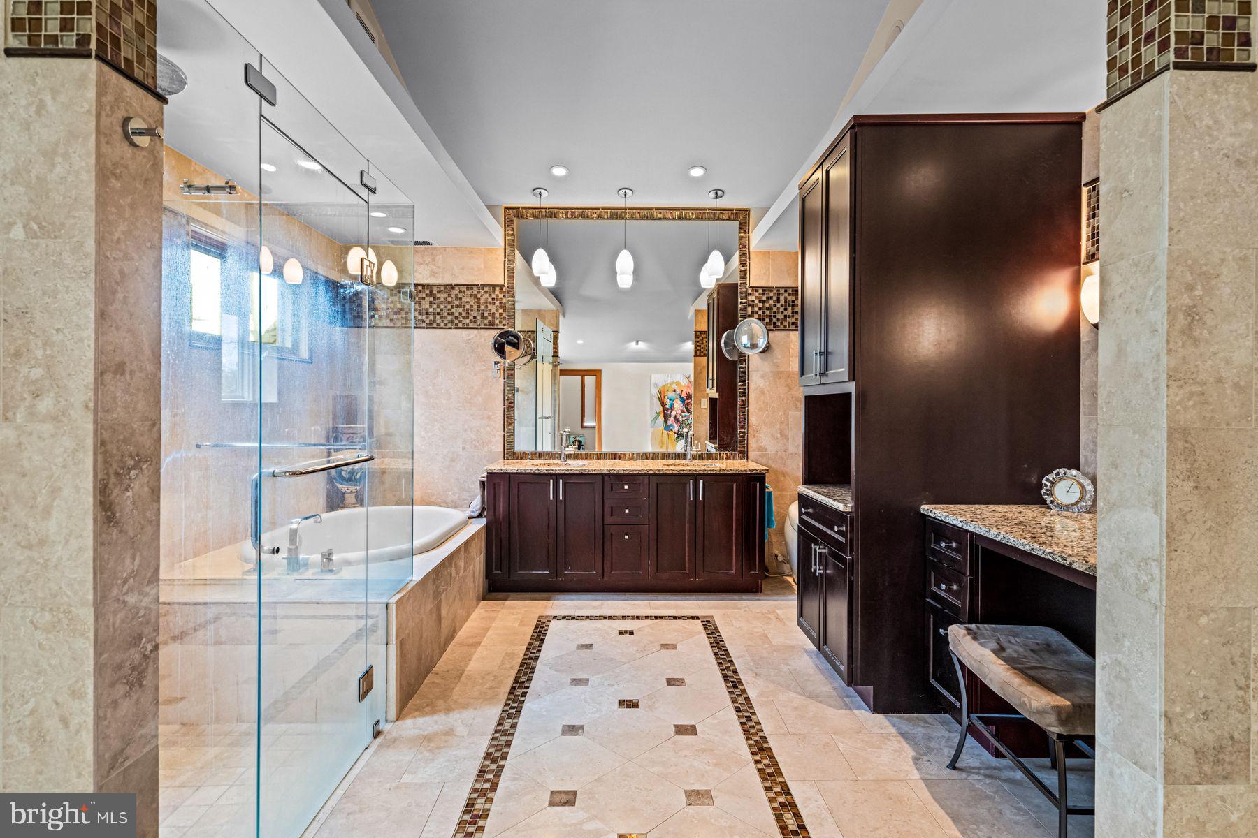 MERION GOLF MANOR - Residential