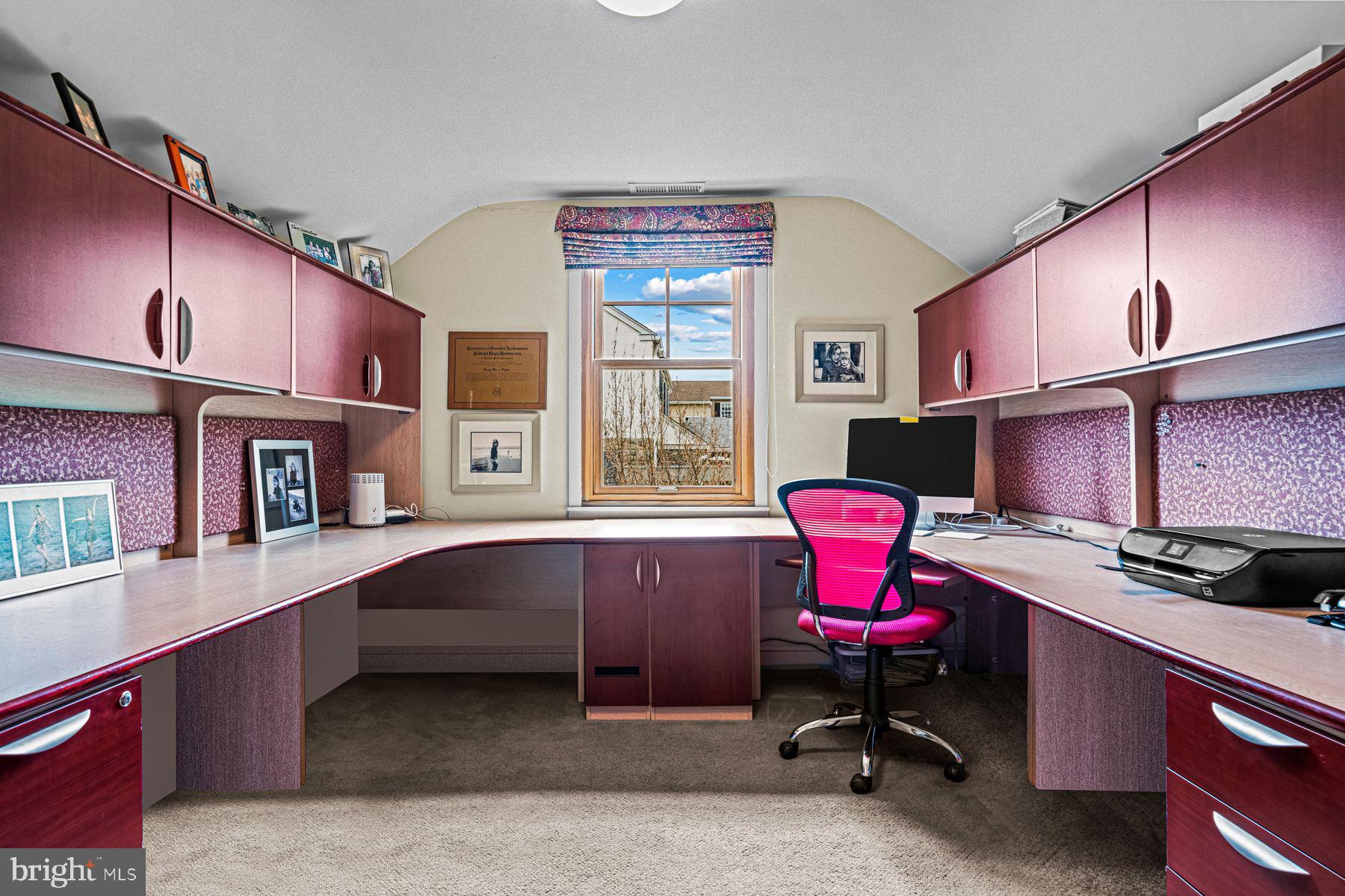 MERION GOLF MANOR - Residential