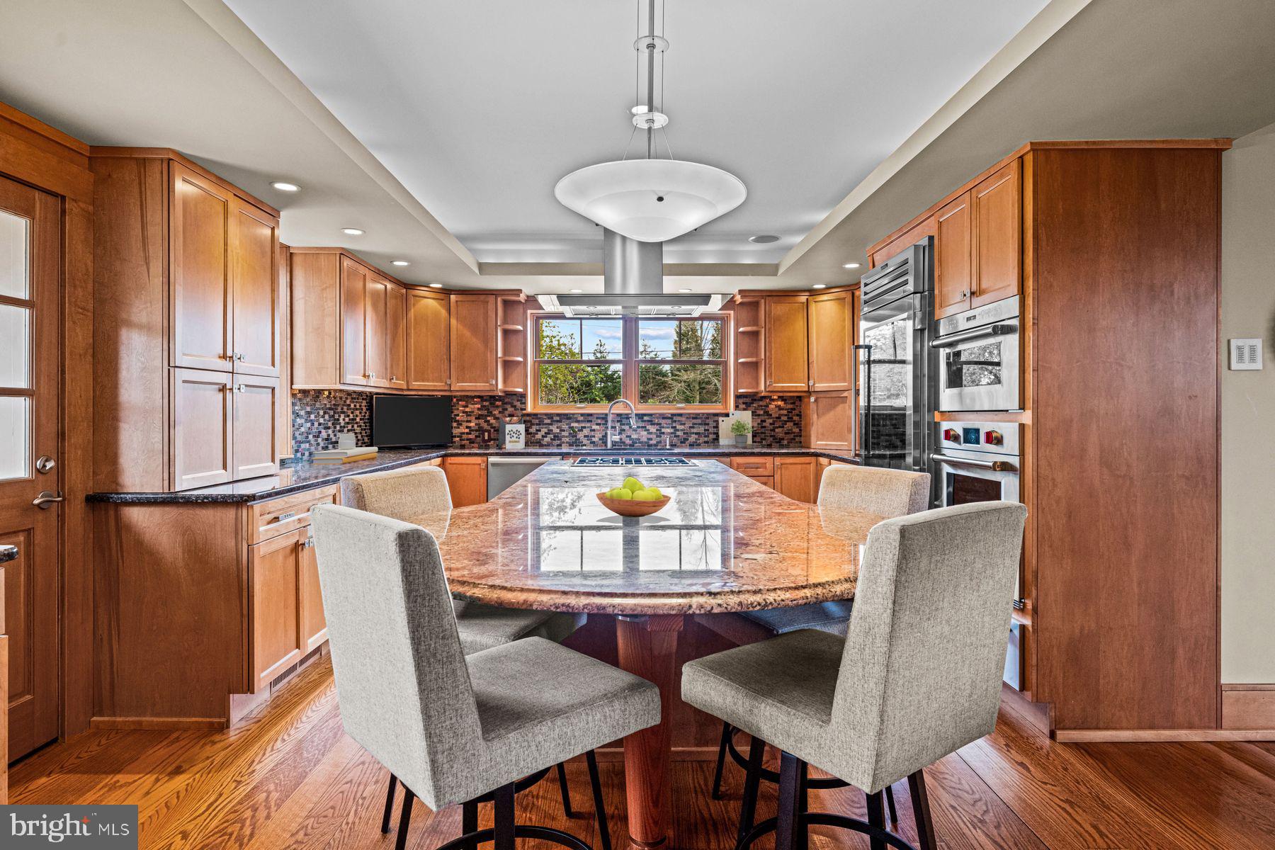 MERION GOLF MANOR - Residential