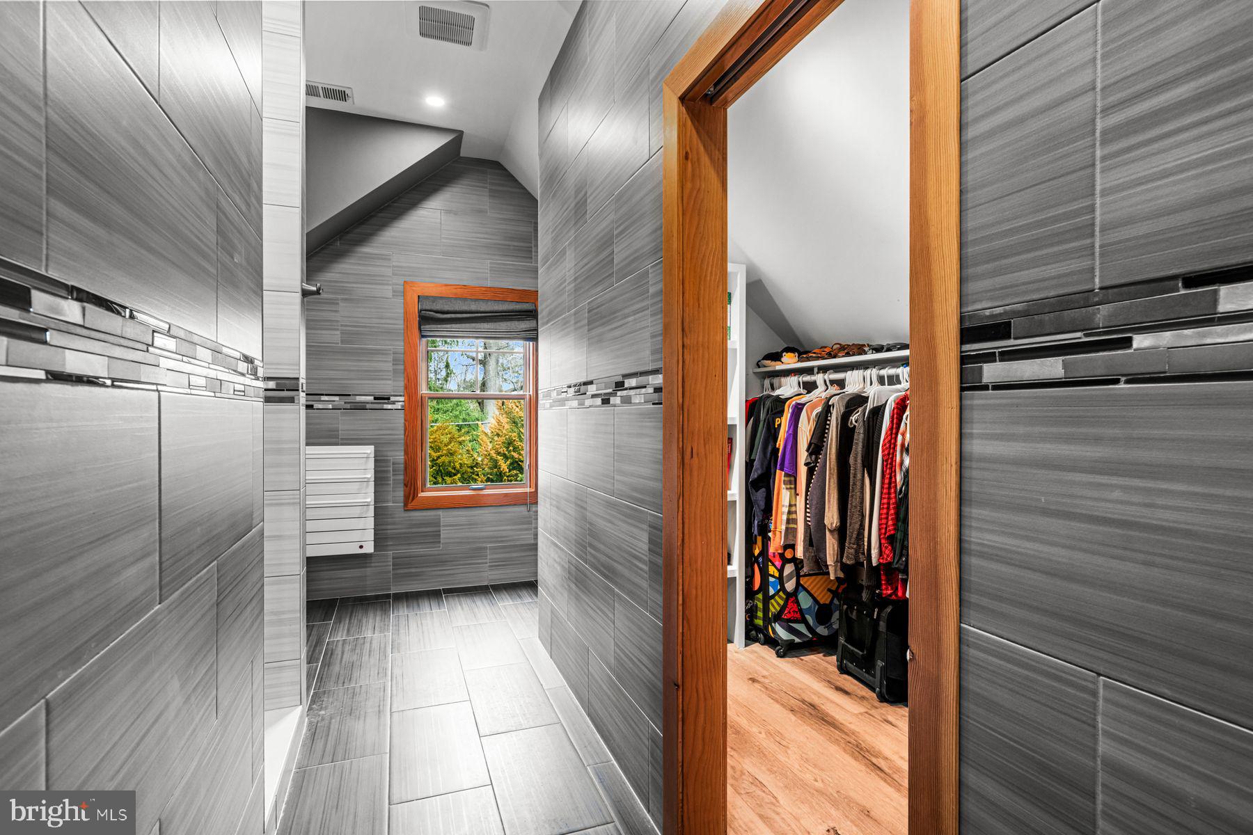 MERION GOLF MANOR - Residential