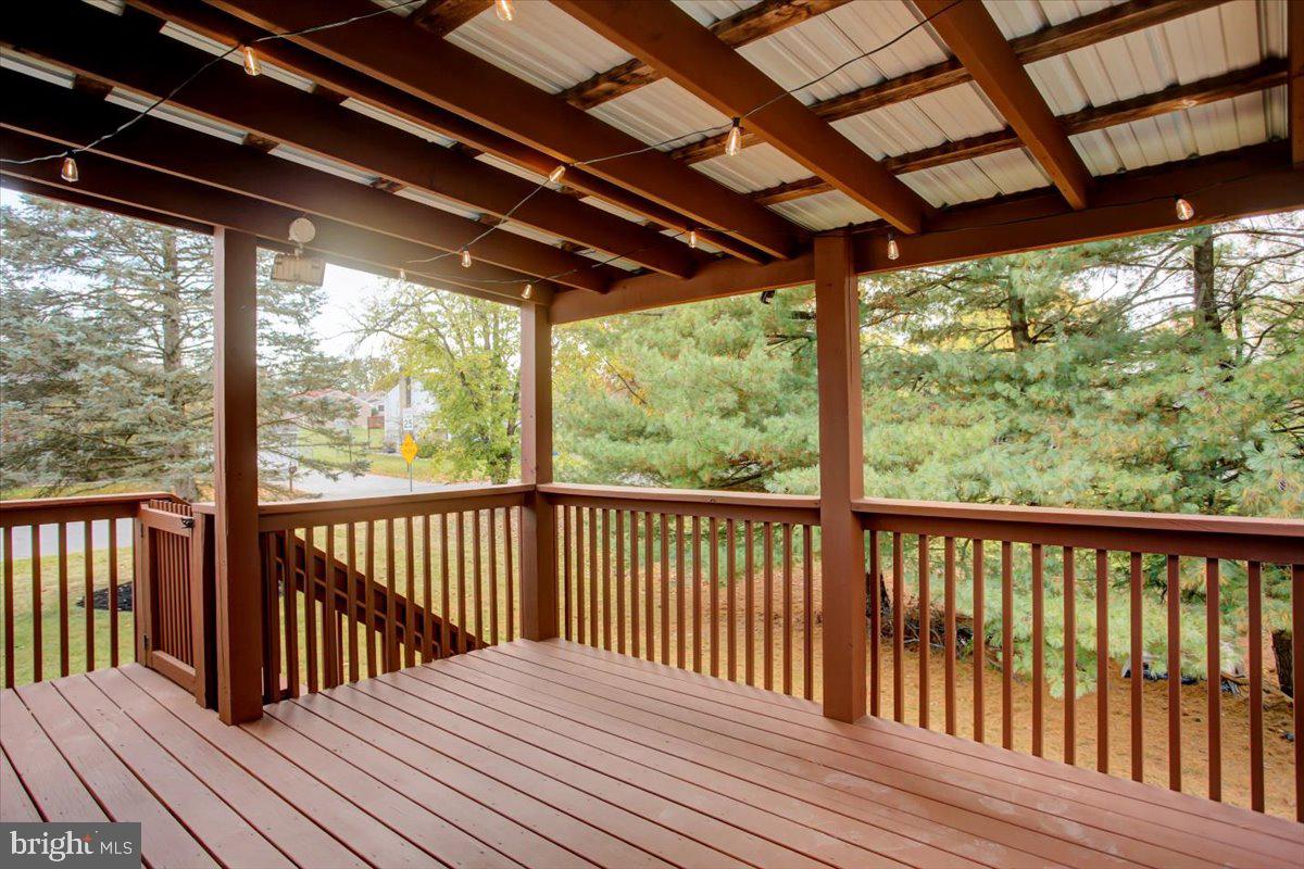 CREEKVIEW HEIGHTS - Residential