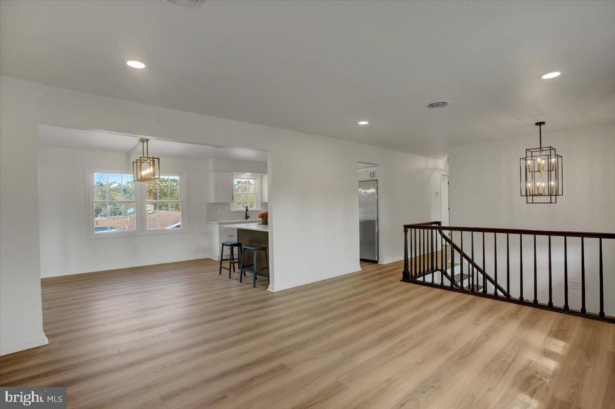 CREEKVIEW HEIGHTS - Residential