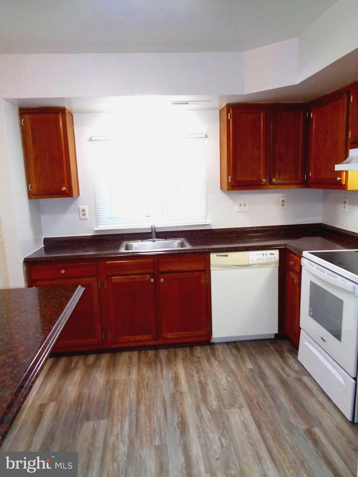 LANCASTER - Residential Lease