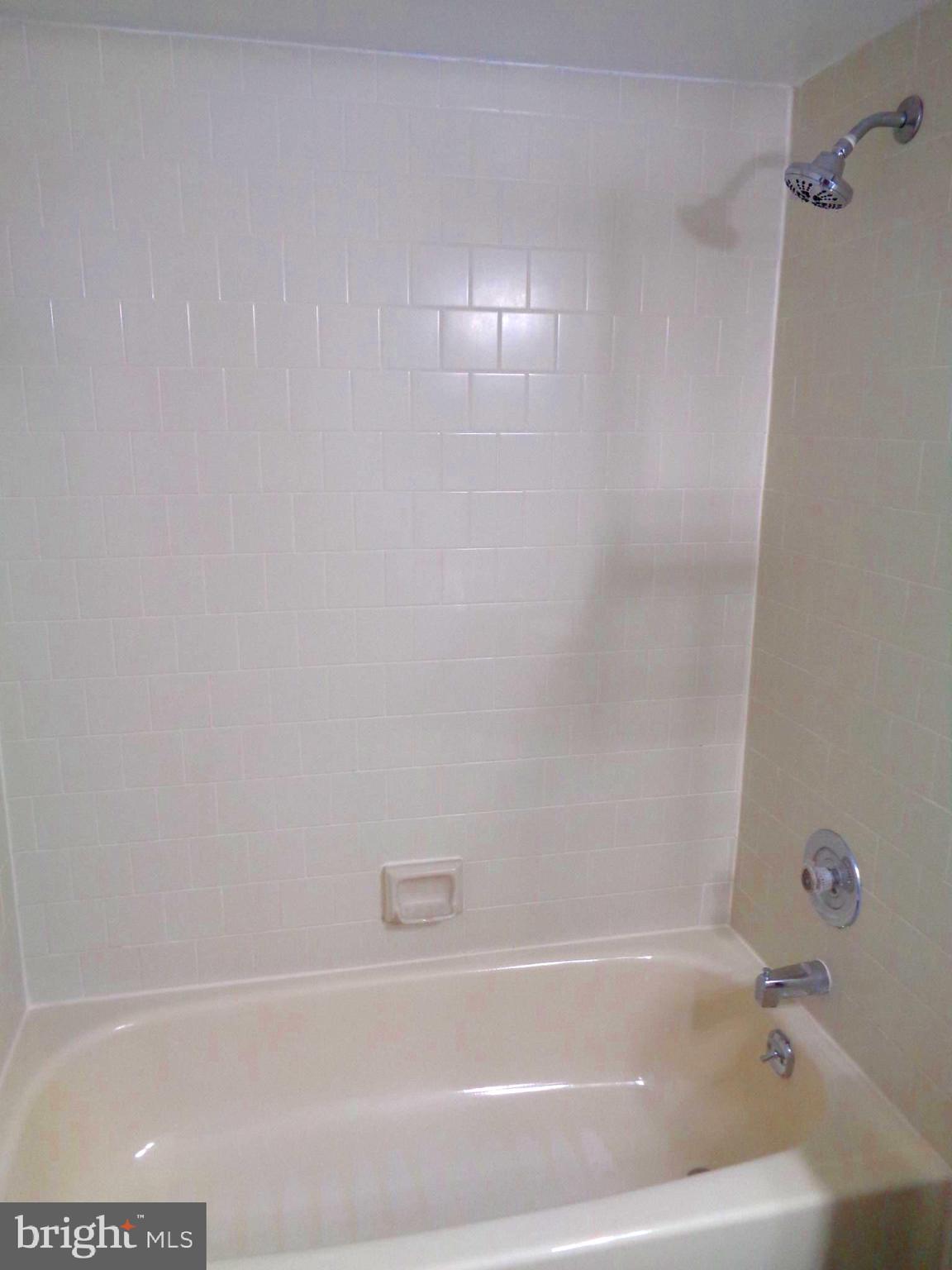 LANCASTER - Residential Lease