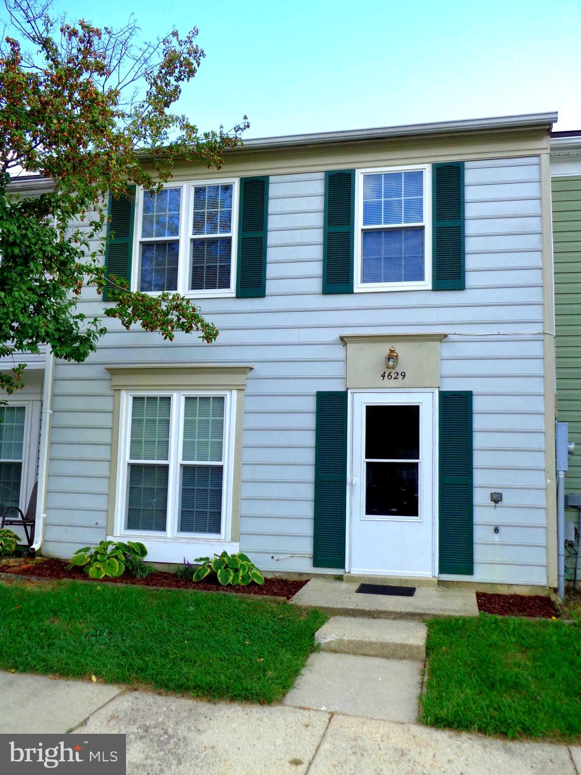 LANCASTER - Residential Lease