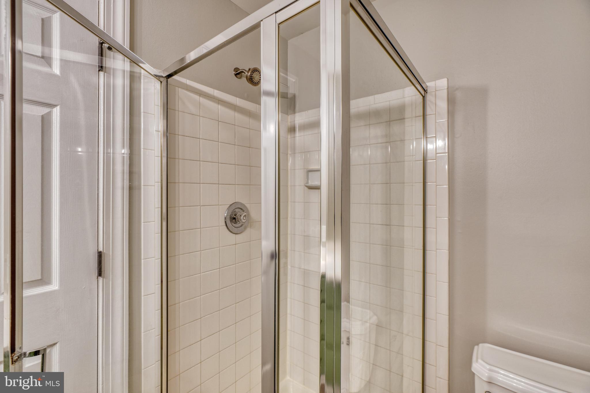 BRENTWOOD CONDO - Residential