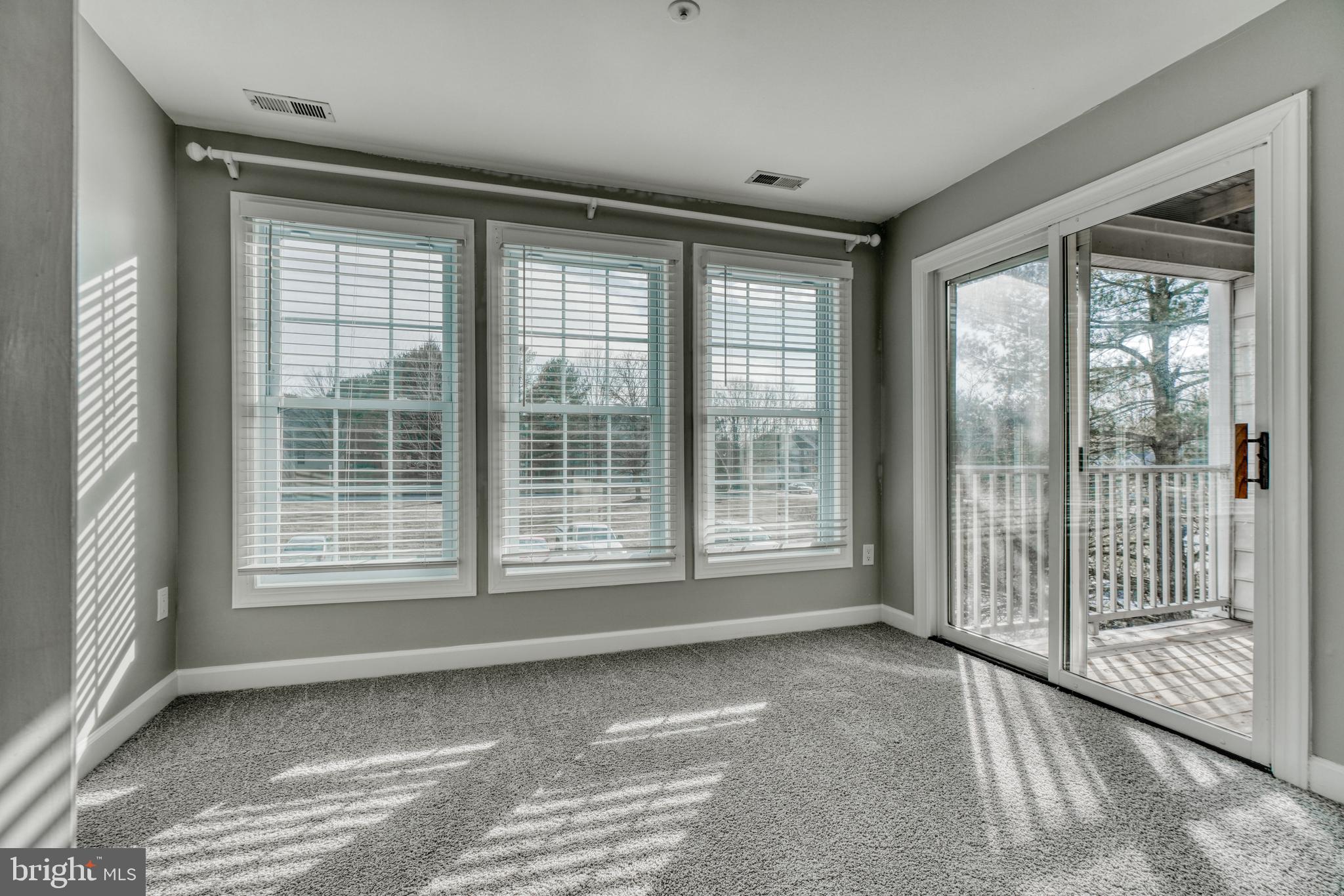 BRENTWOOD CONDO - Residential