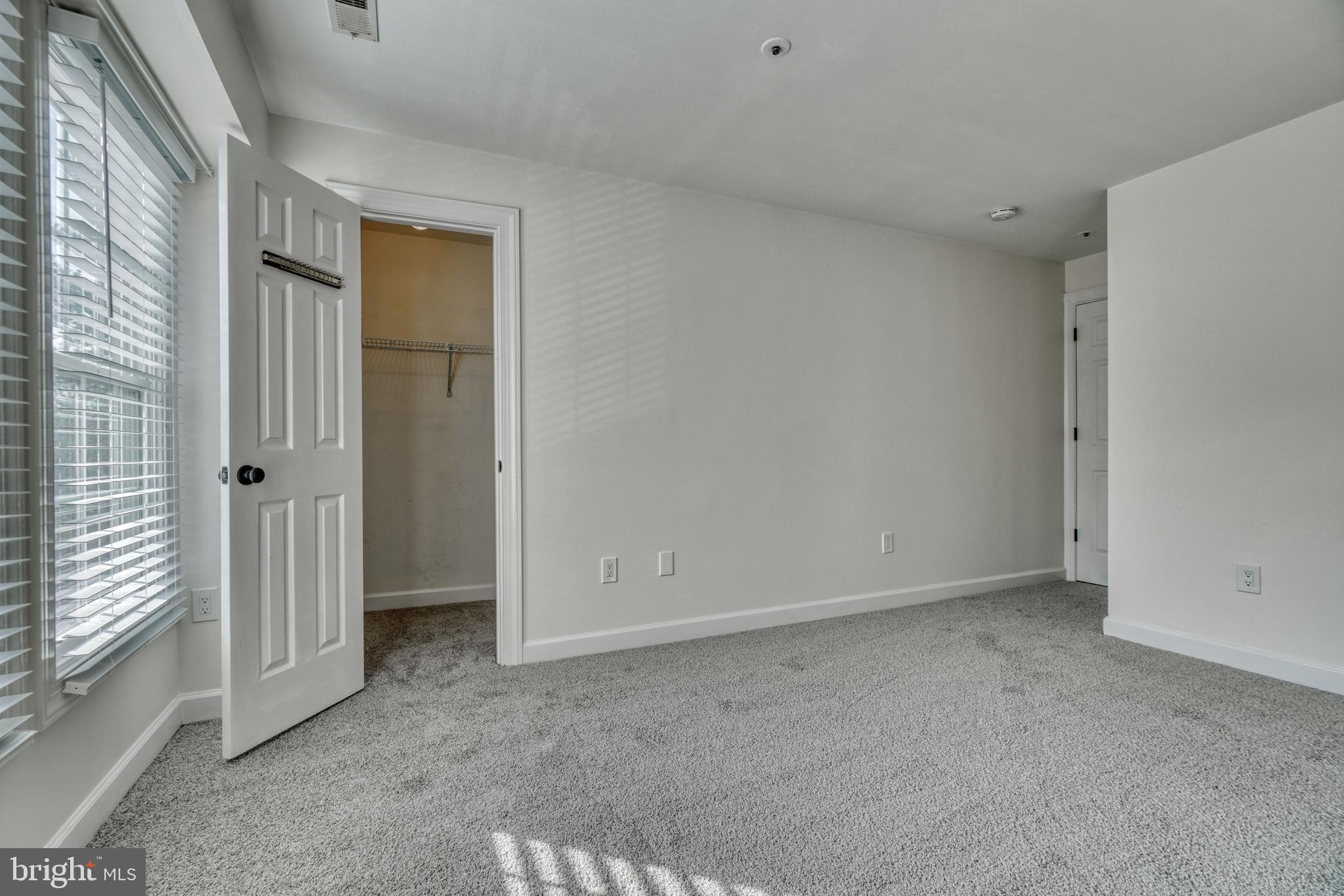 BRENTWOOD CONDO - Residential