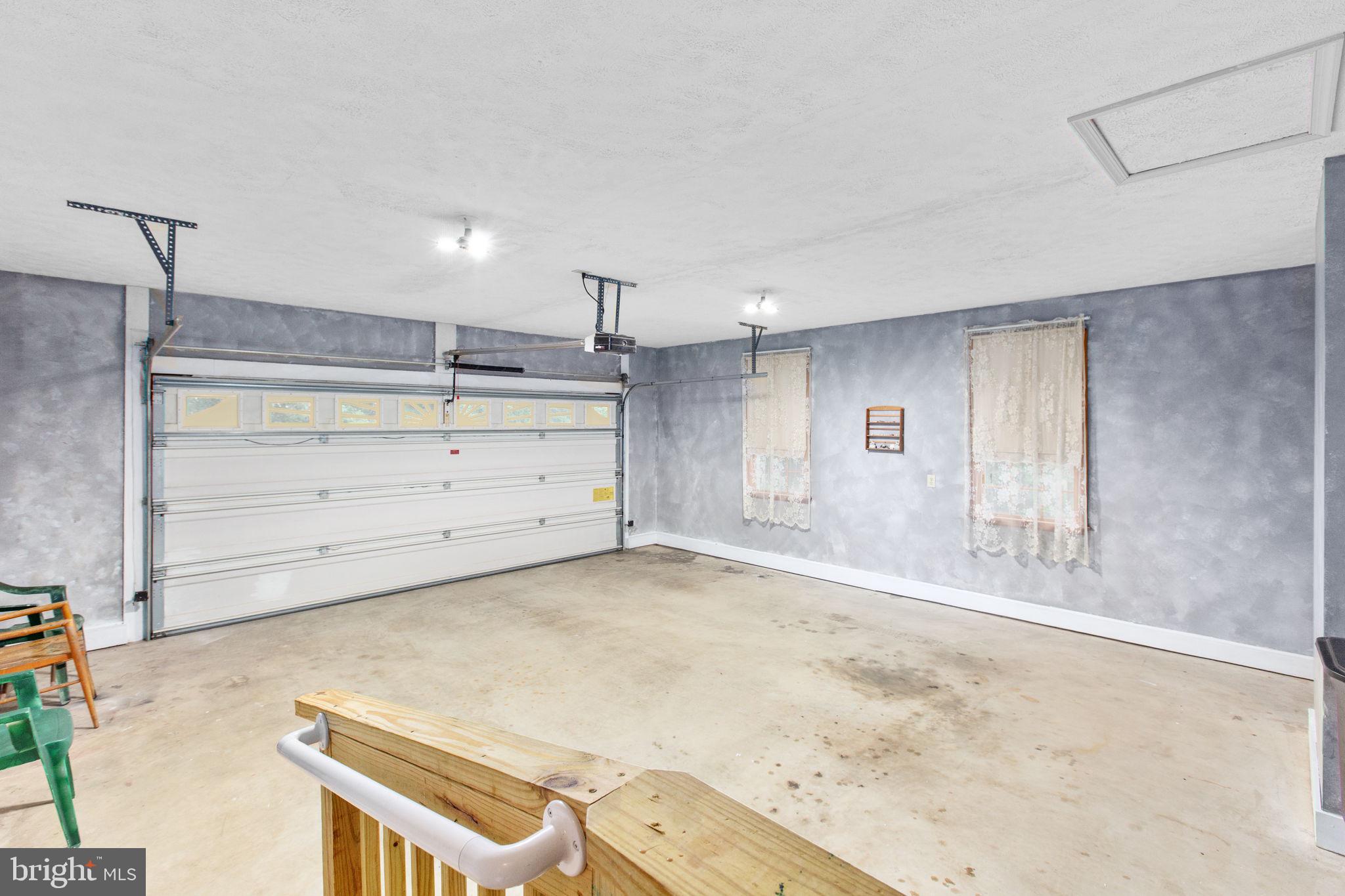 SUMMERWIND - Residential