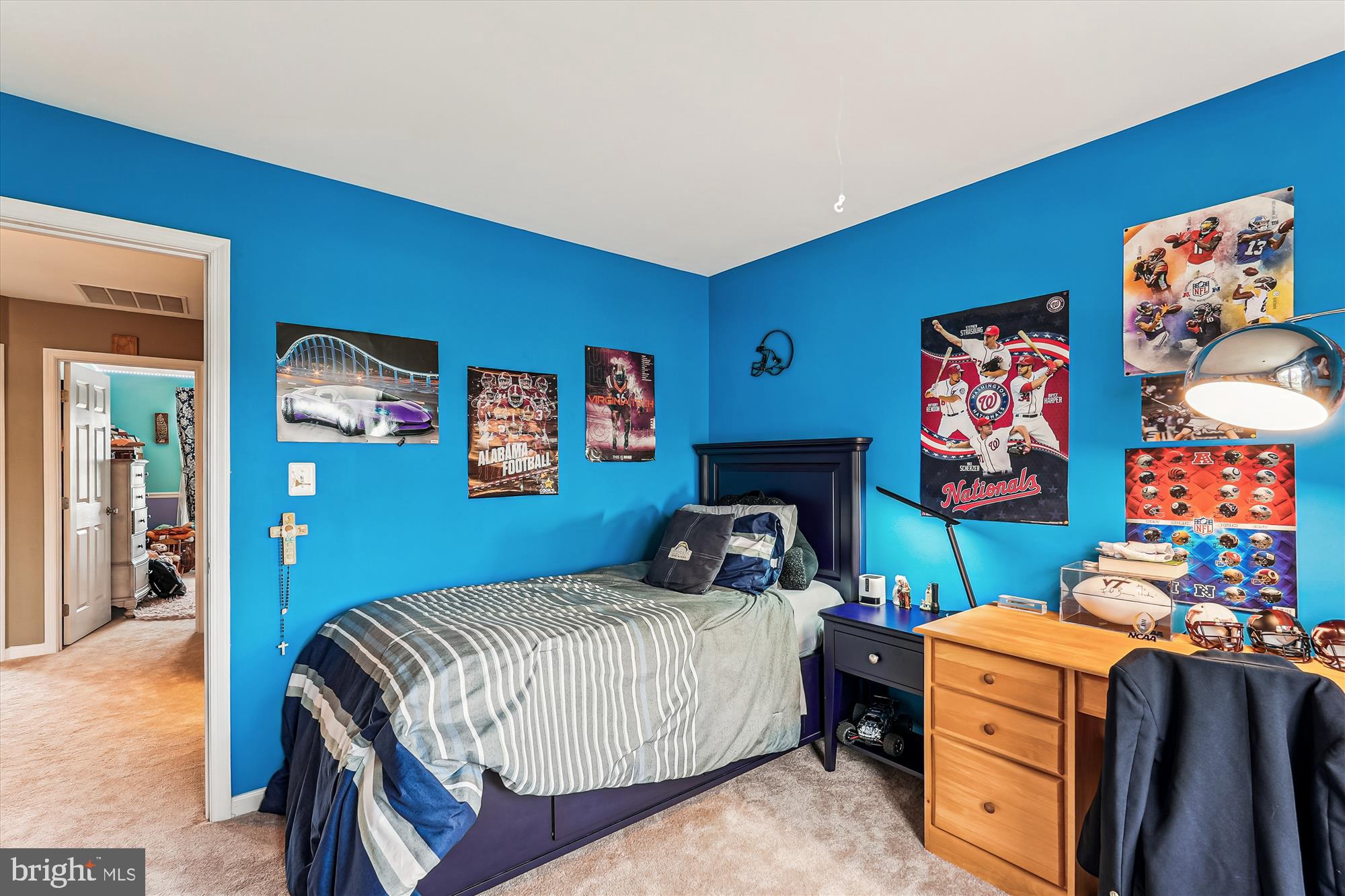 VIRGINIA OAKS - Residential