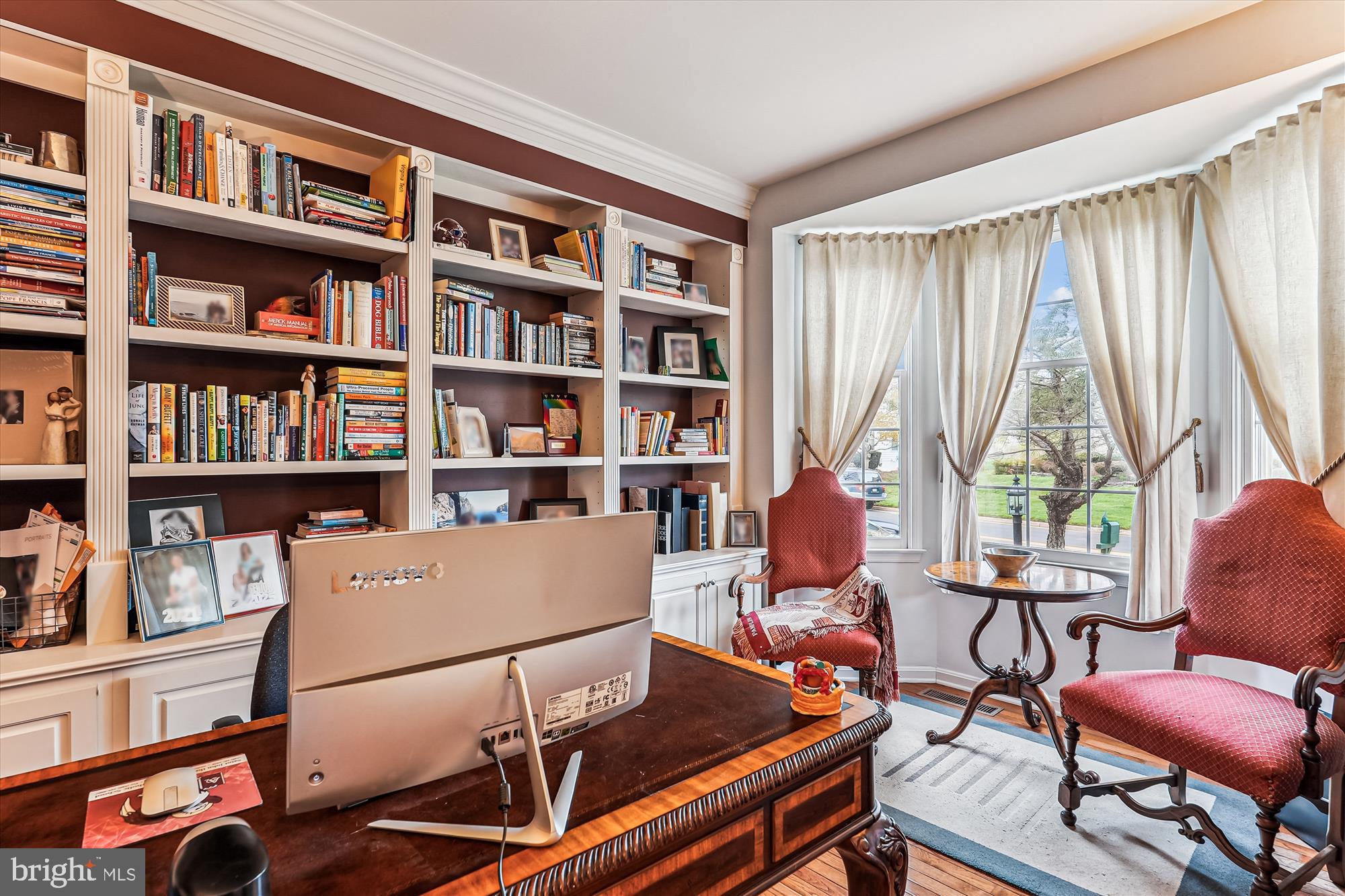 VIRGINIA OAKS - Residential