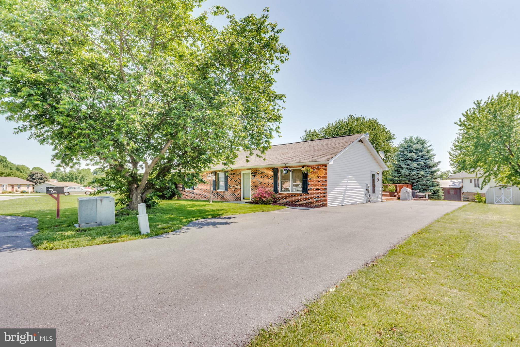 SYLVAN GROVE - Residential