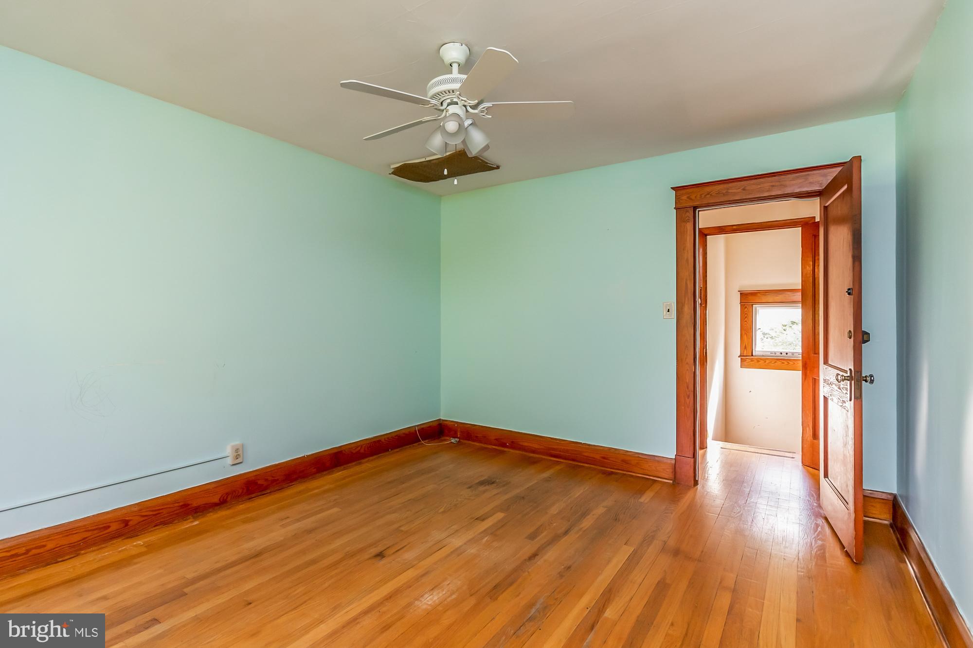 LAURAVILLE HISTORIC DISTRICT - Residential Income