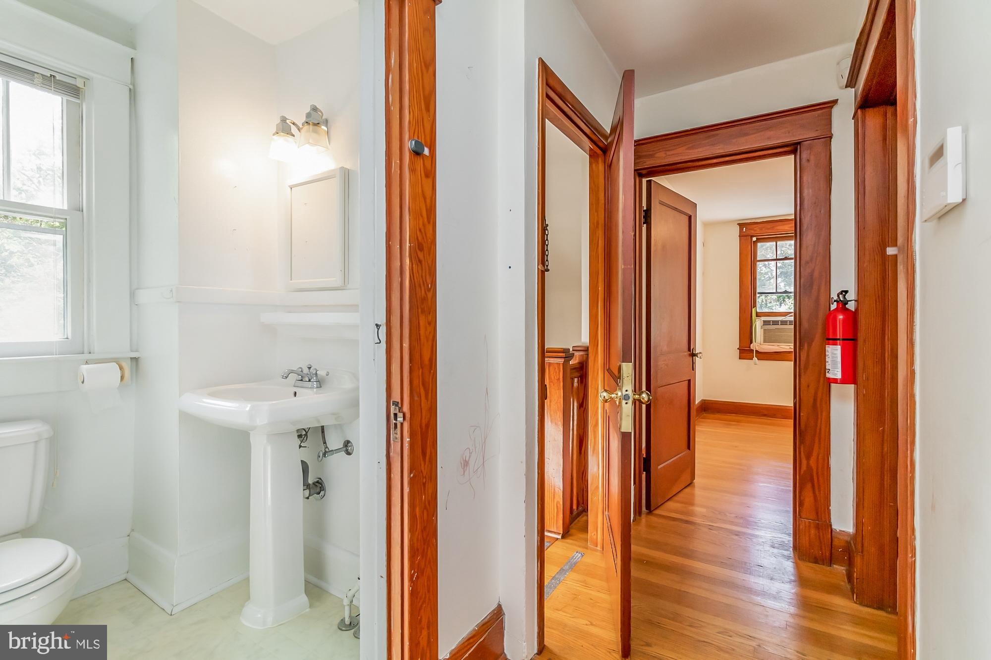 LAURAVILLE HISTORIC DISTRICT - Residential Income