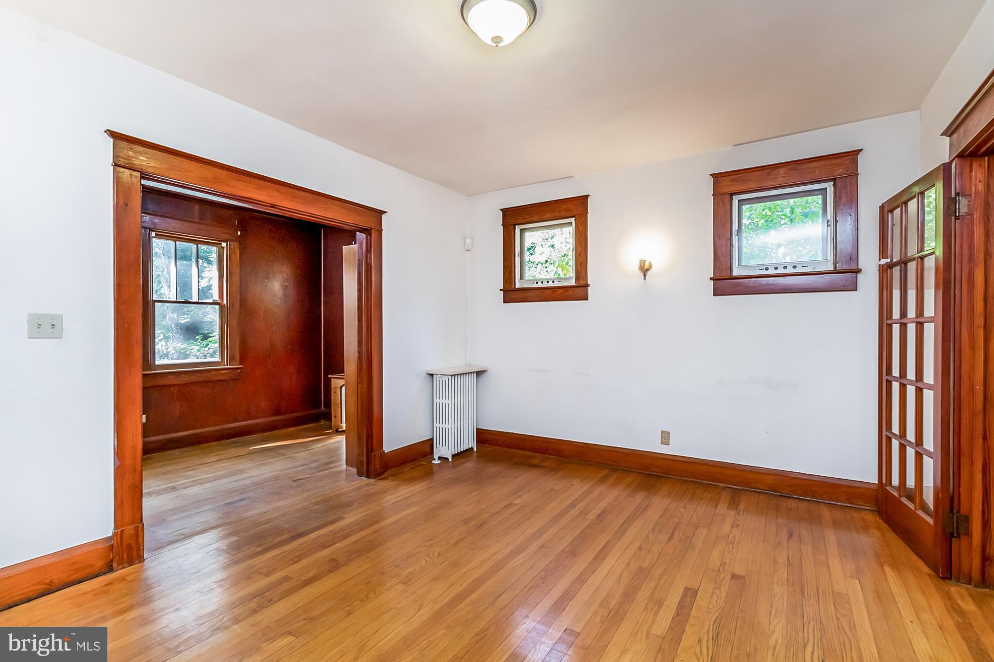 LAURAVILLE HISTORIC DISTRICT - Residential Income