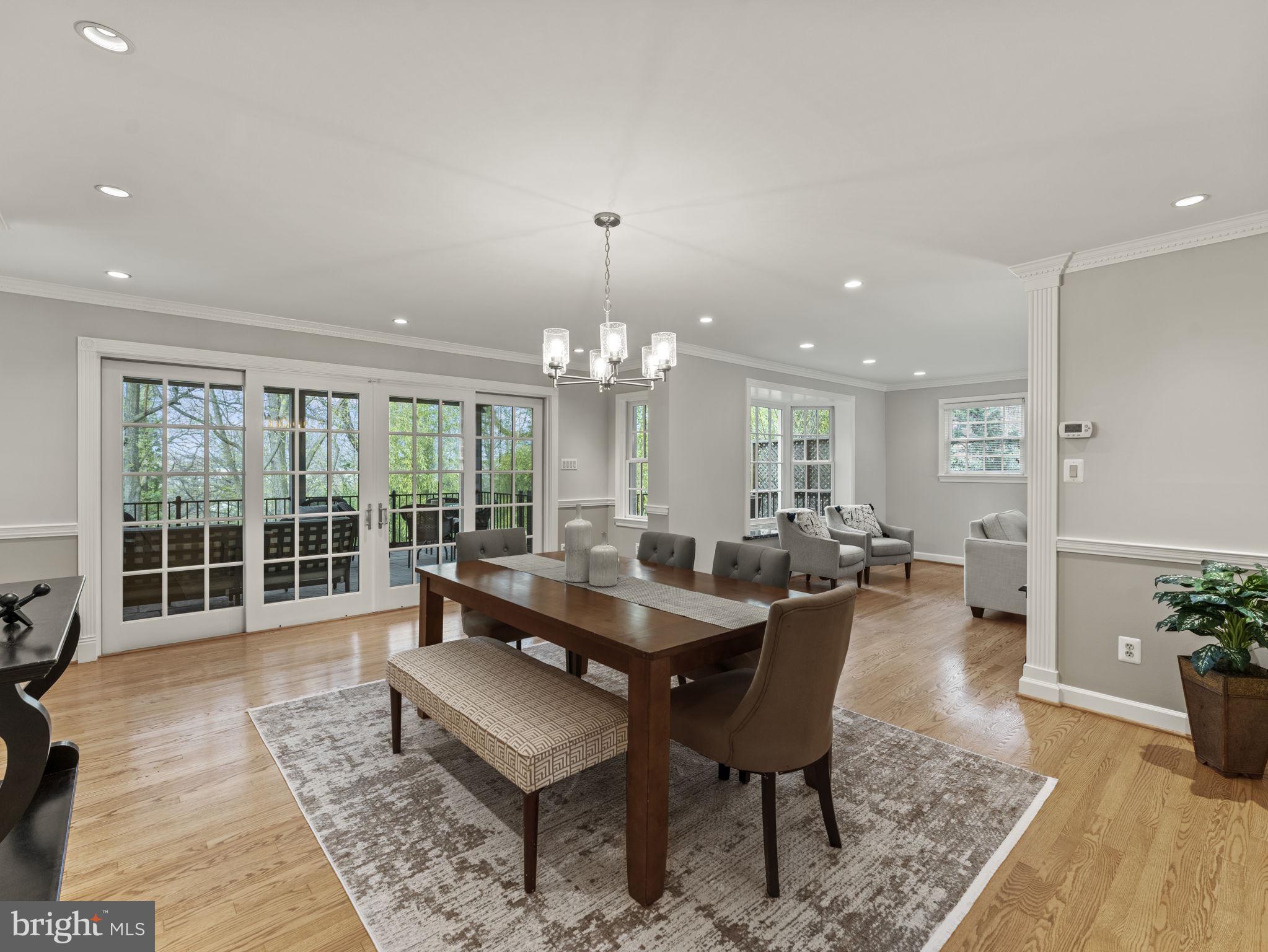 OAKCREST - Residential