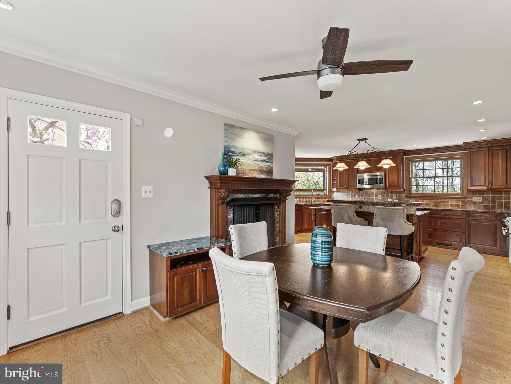 OAKCREST - Residential