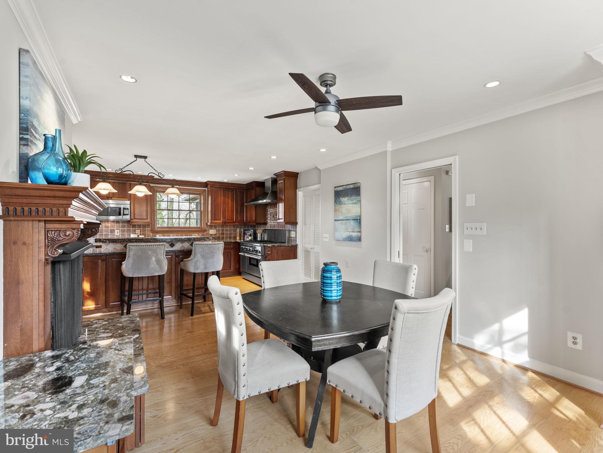 OAKCREST - Residential