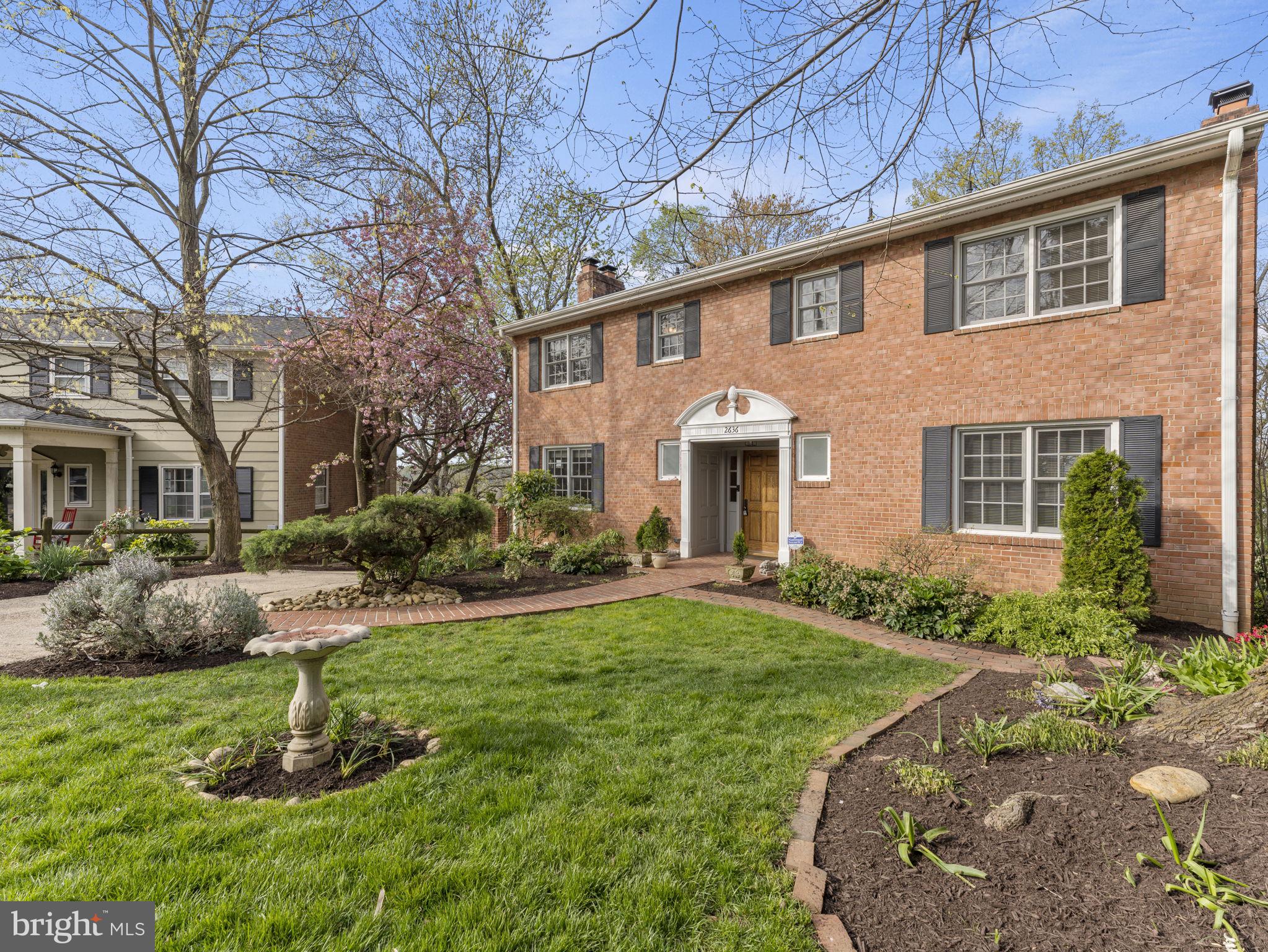 OAKCREST - Residential