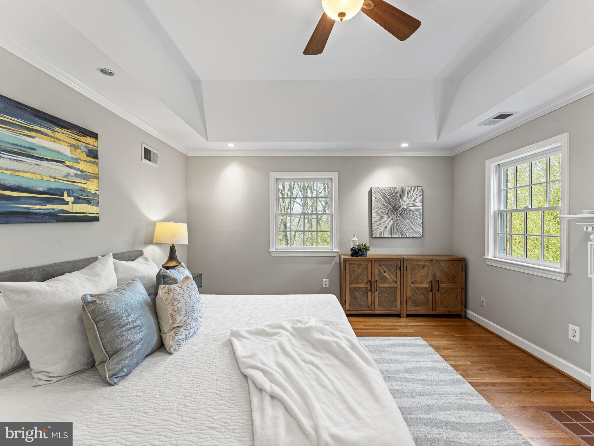 OAKCREST - Residential