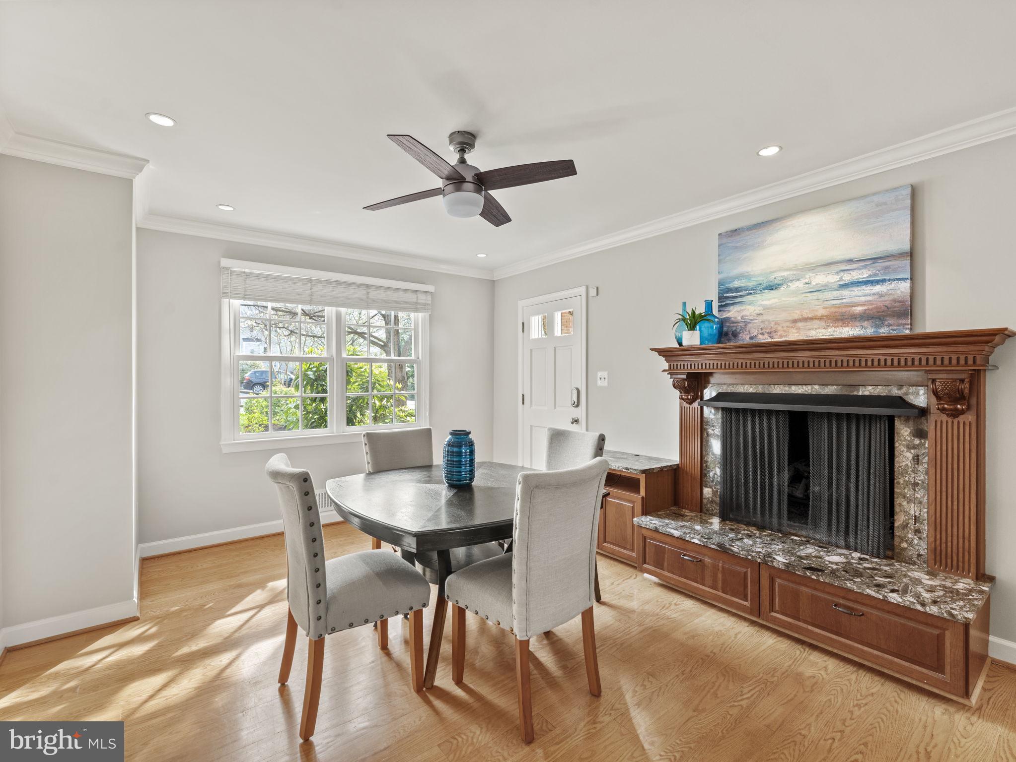 OAKCREST - Residential