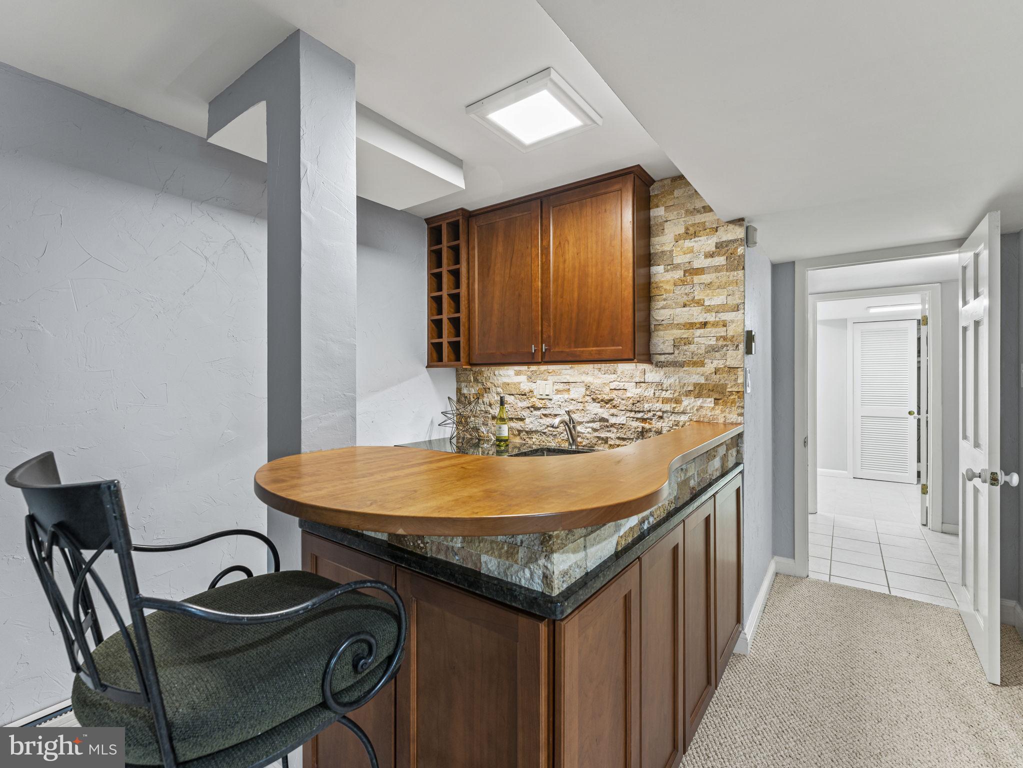 OAKCREST - Residential