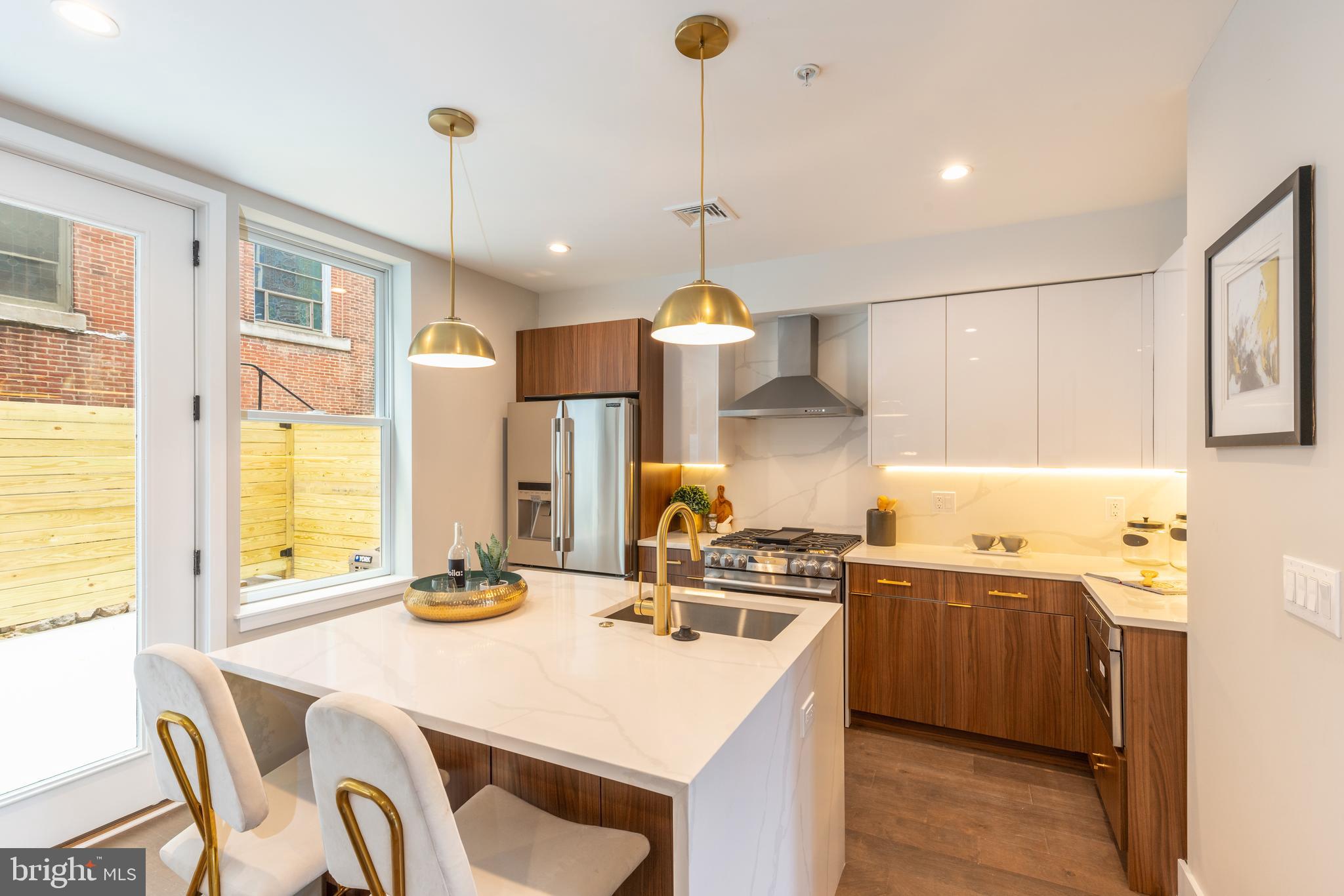 BELLA VISTA - Residential