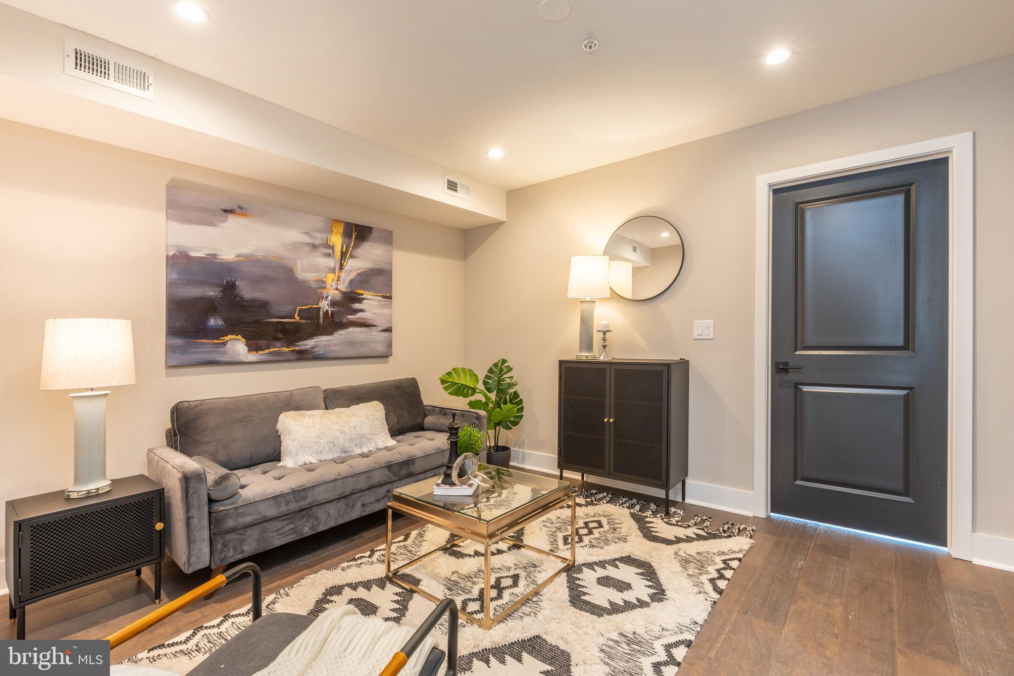 BELLA VISTA - Residential