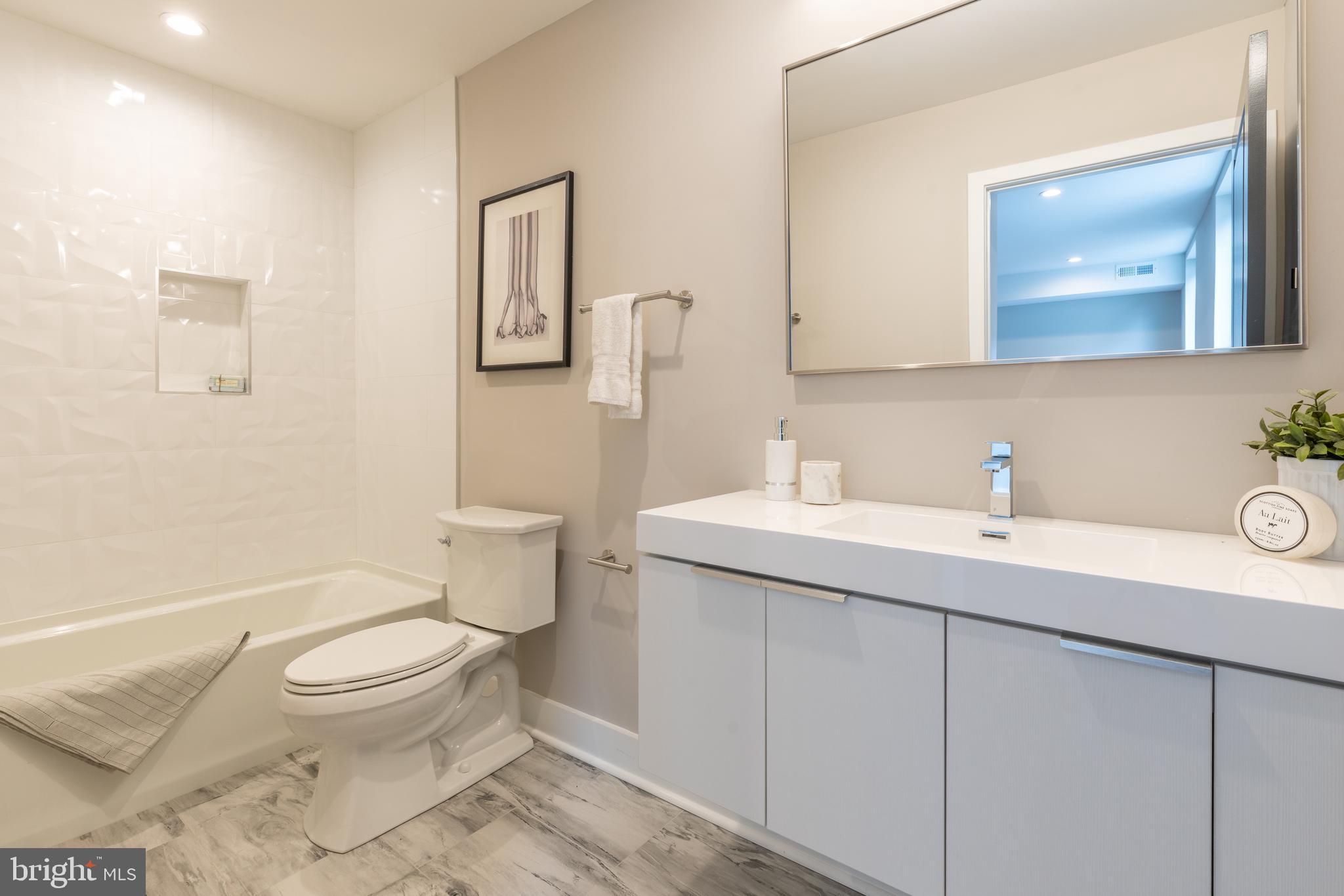 BELLA VISTA - Residential