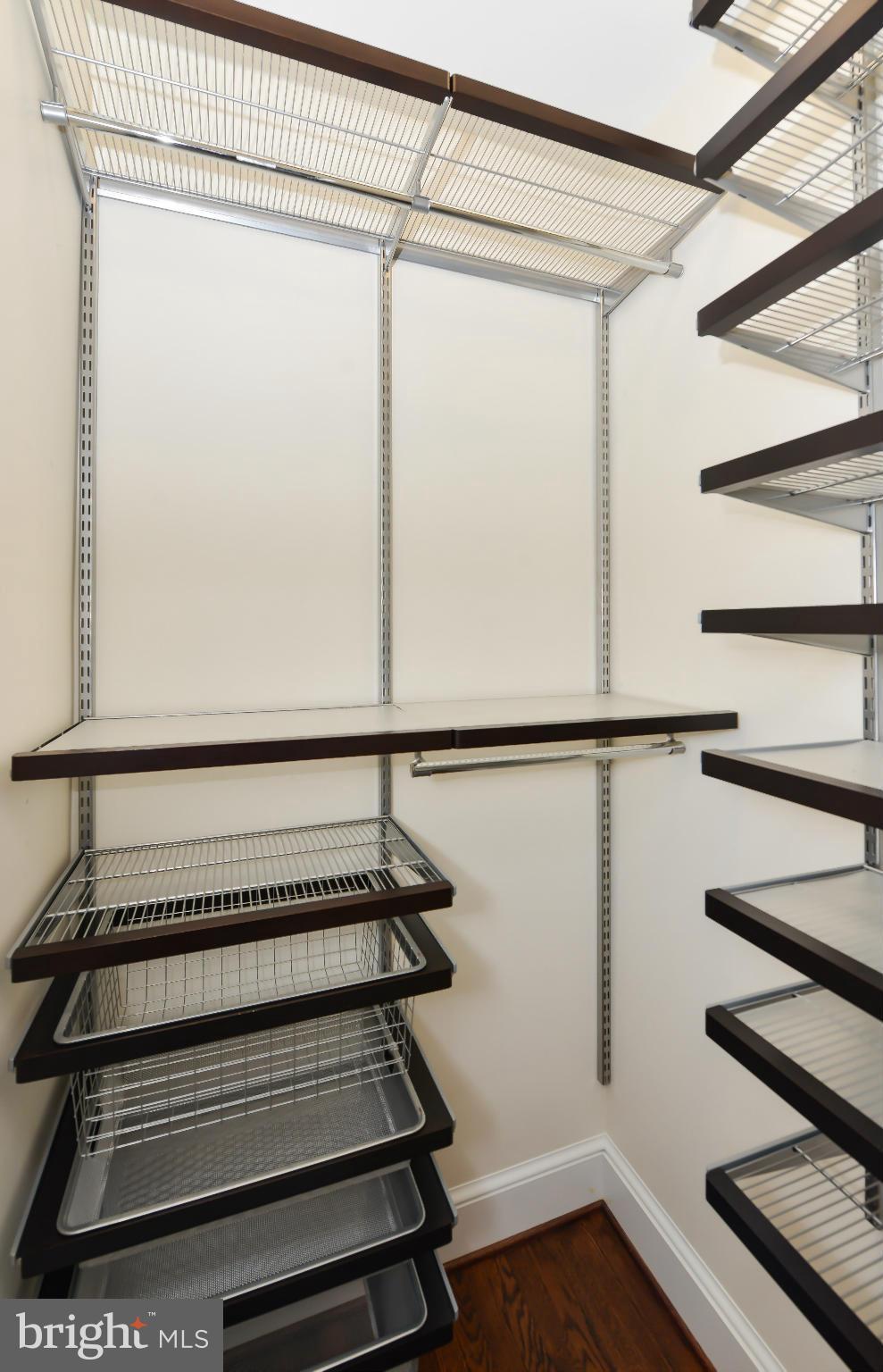 OLD TOWN - Residential Lease