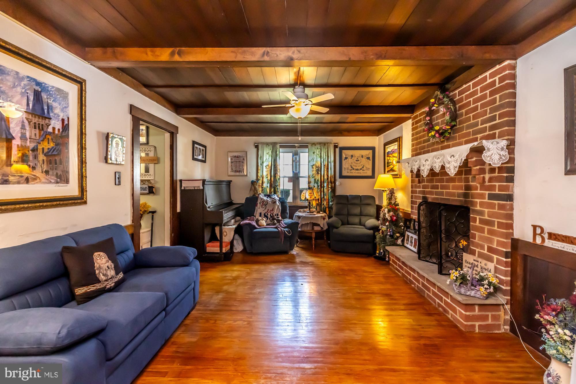 WESTTOWN KNOLL - Residential