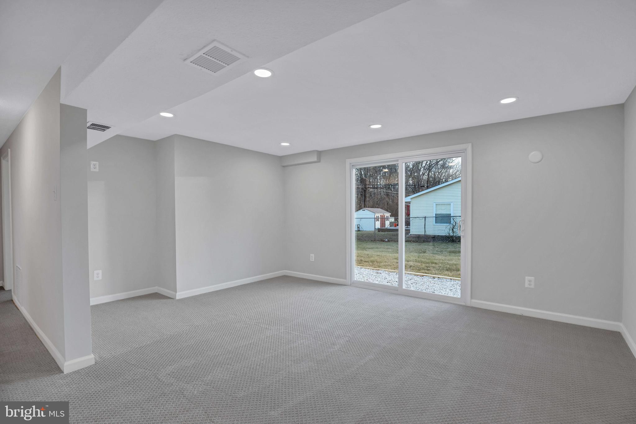 CARRINGTON - Residential