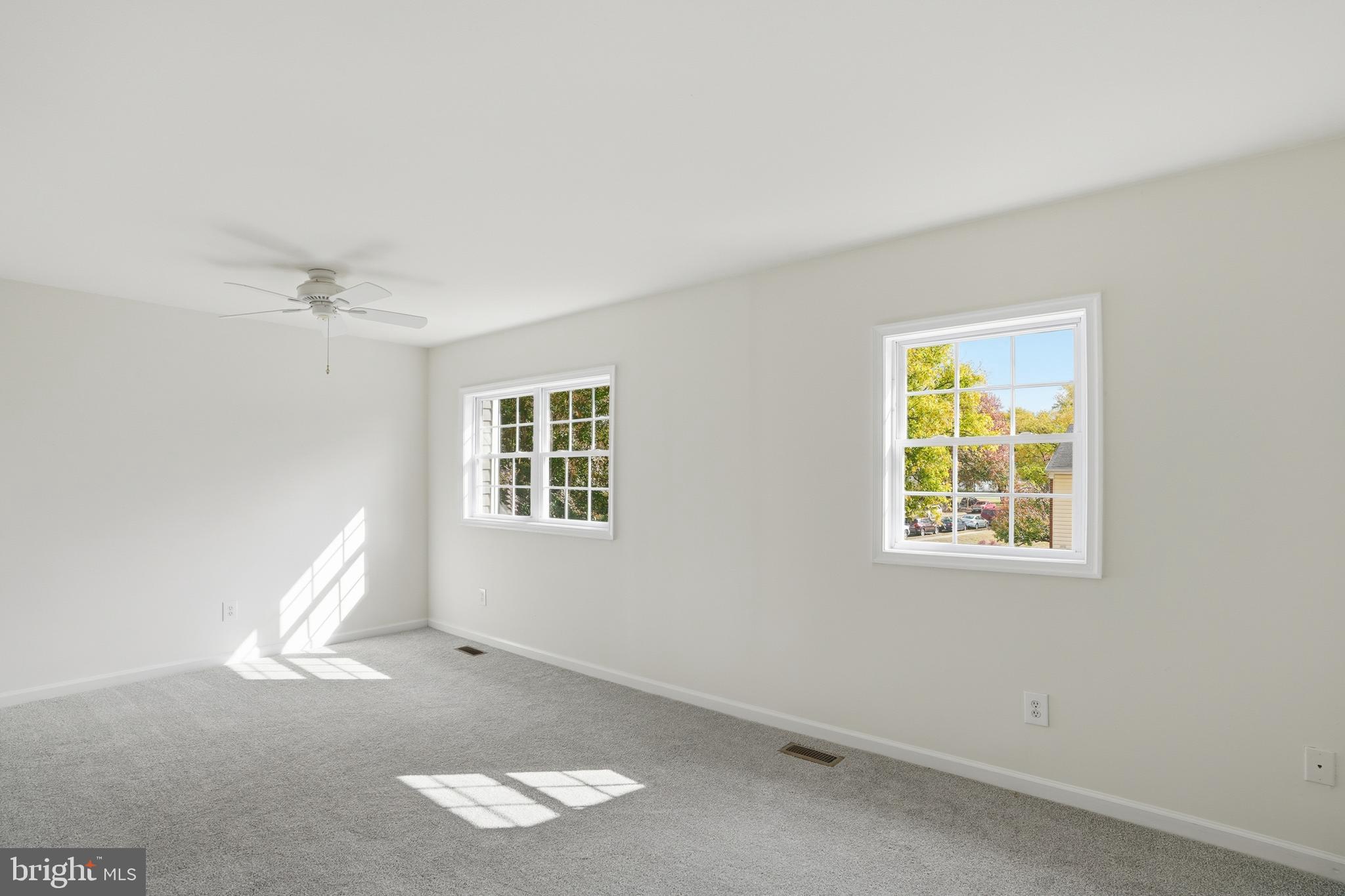 WILLOWBROOK - Residential