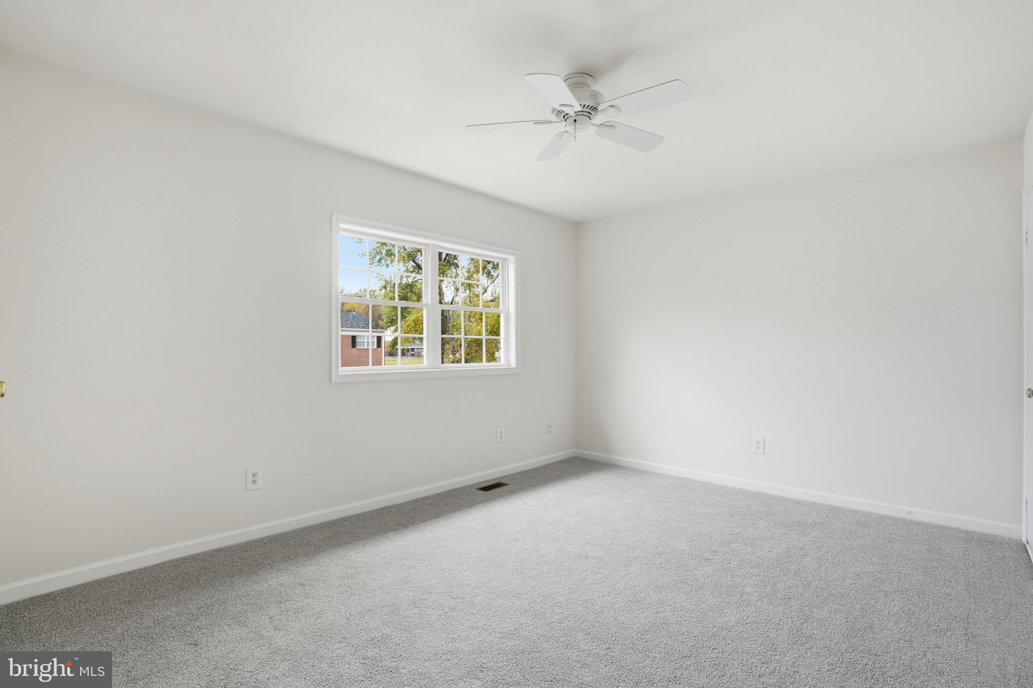 WILLOWBROOK - Residential