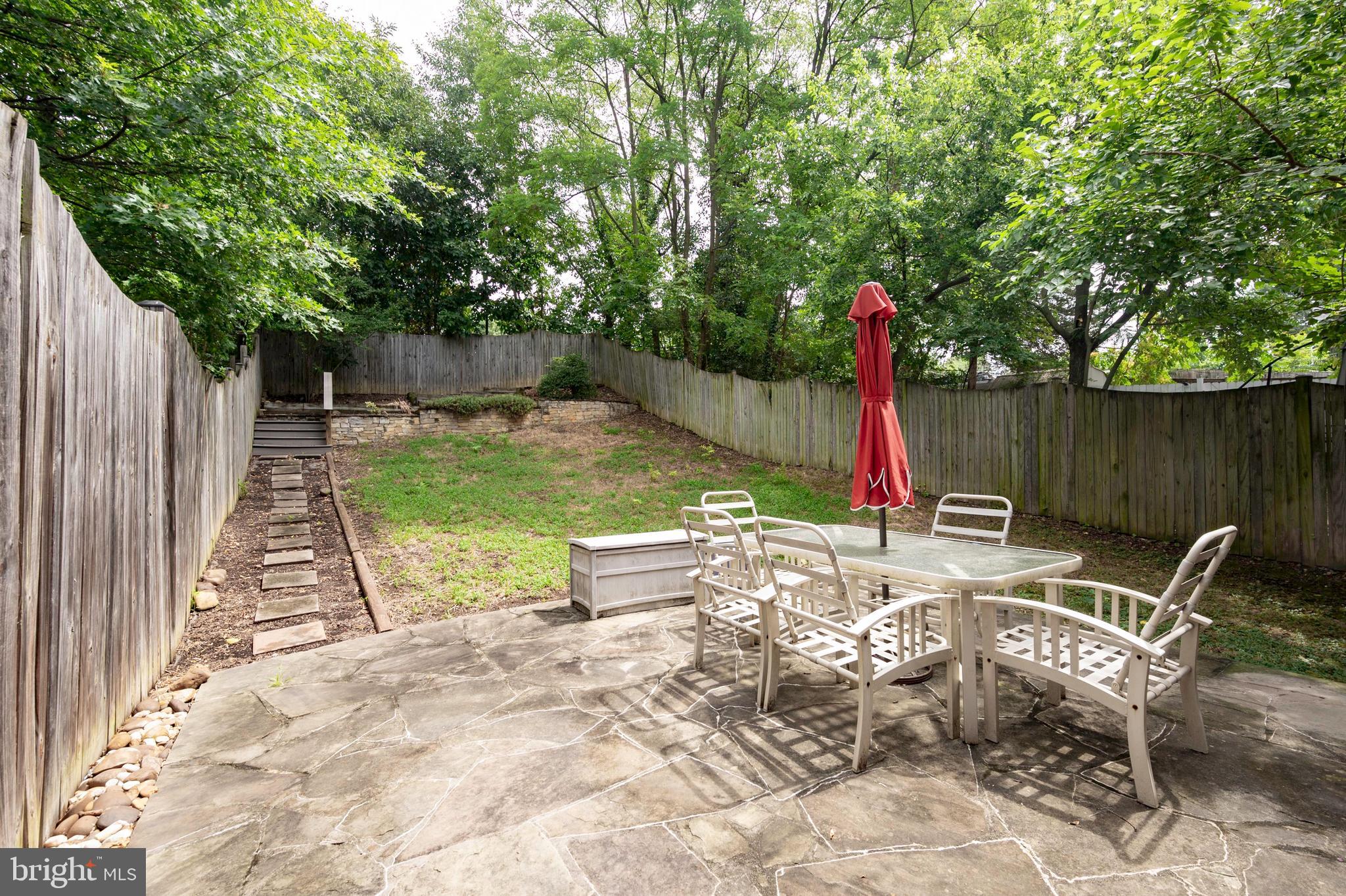 JEFFERSON MANOR - Residential Lease