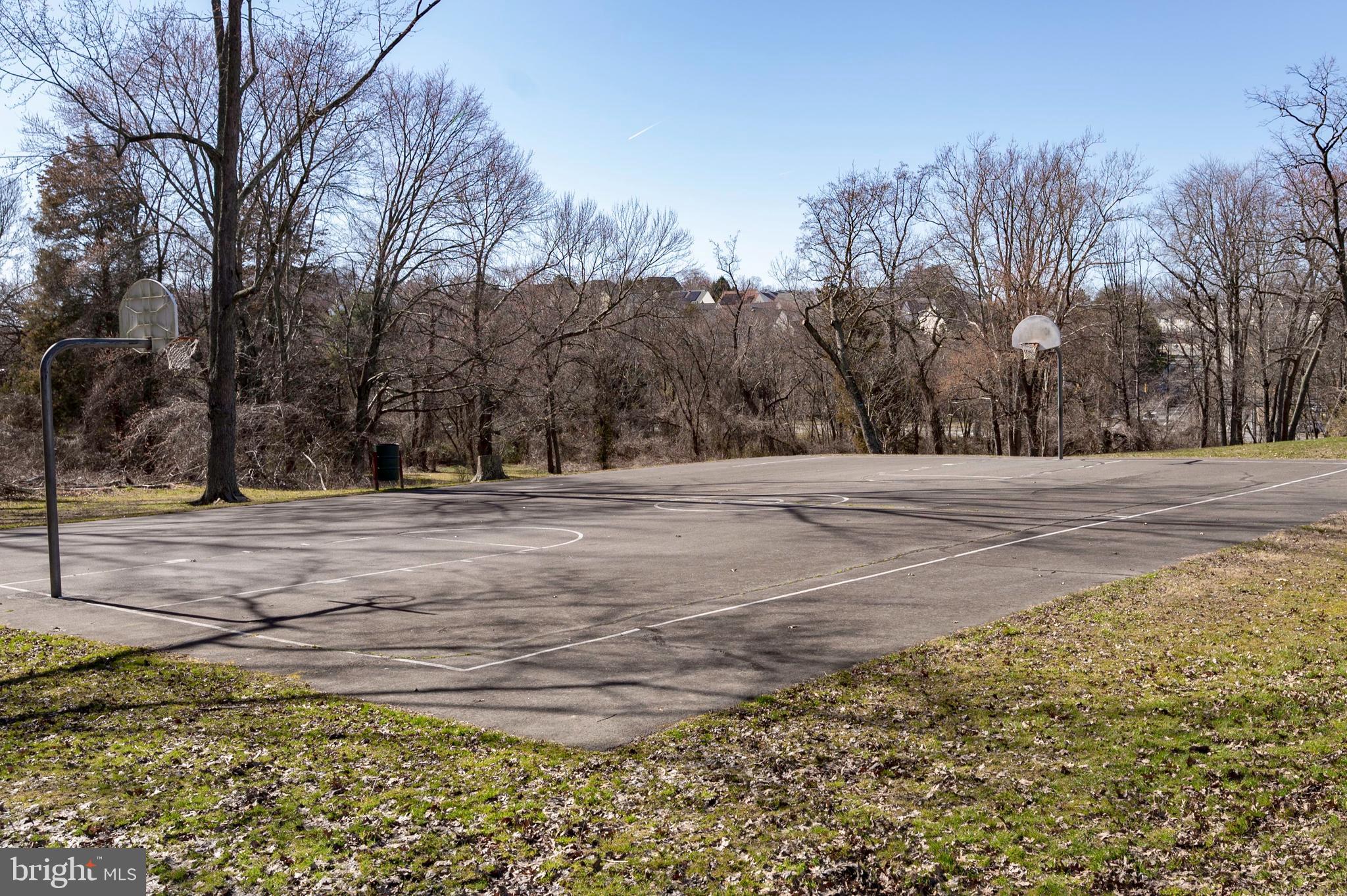 JEFFERSON MANOR - Residential Lease