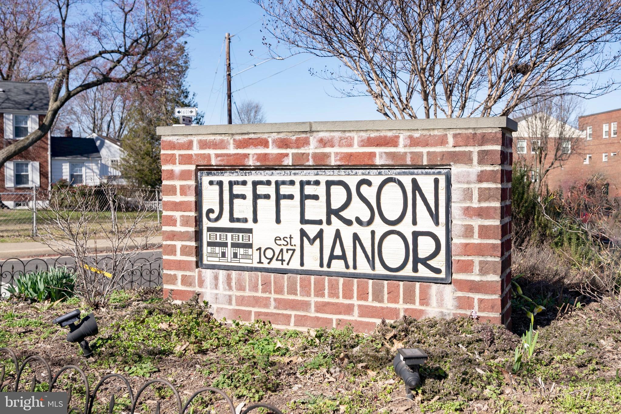 JEFFERSON MANOR - Residential Lease