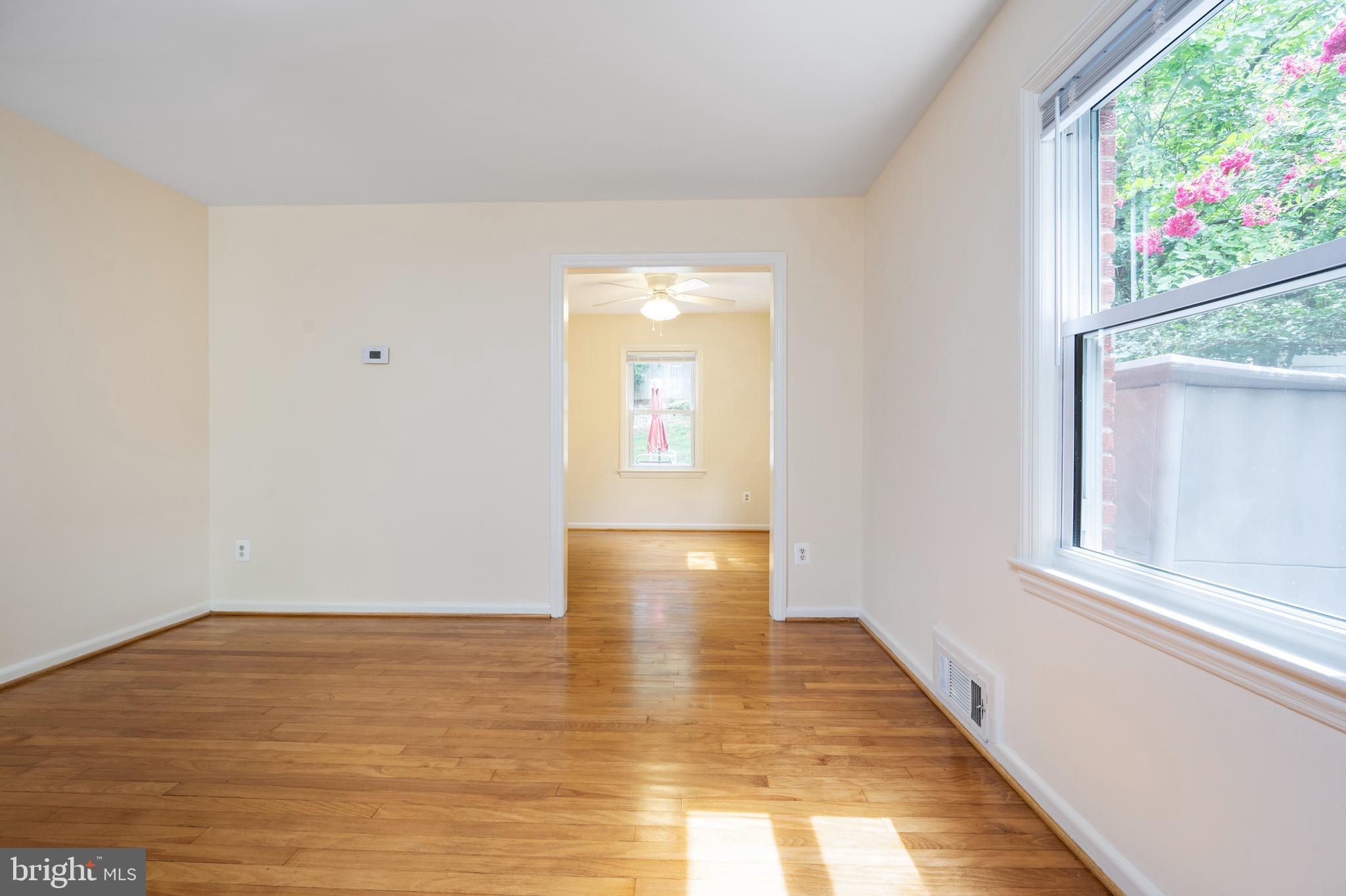 JEFFERSON MANOR - Residential Lease