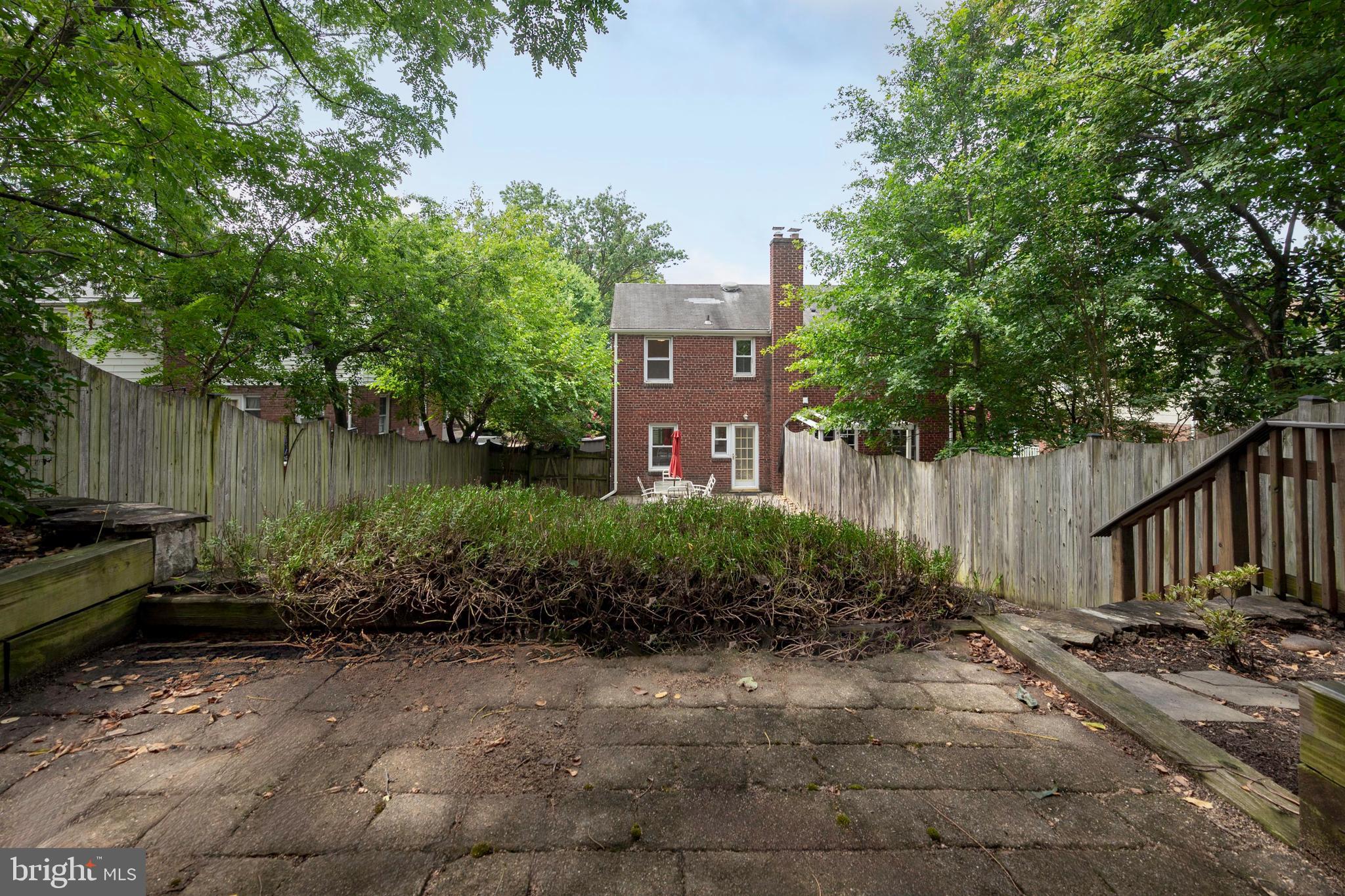 JEFFERSON MANOR - Residential Lease