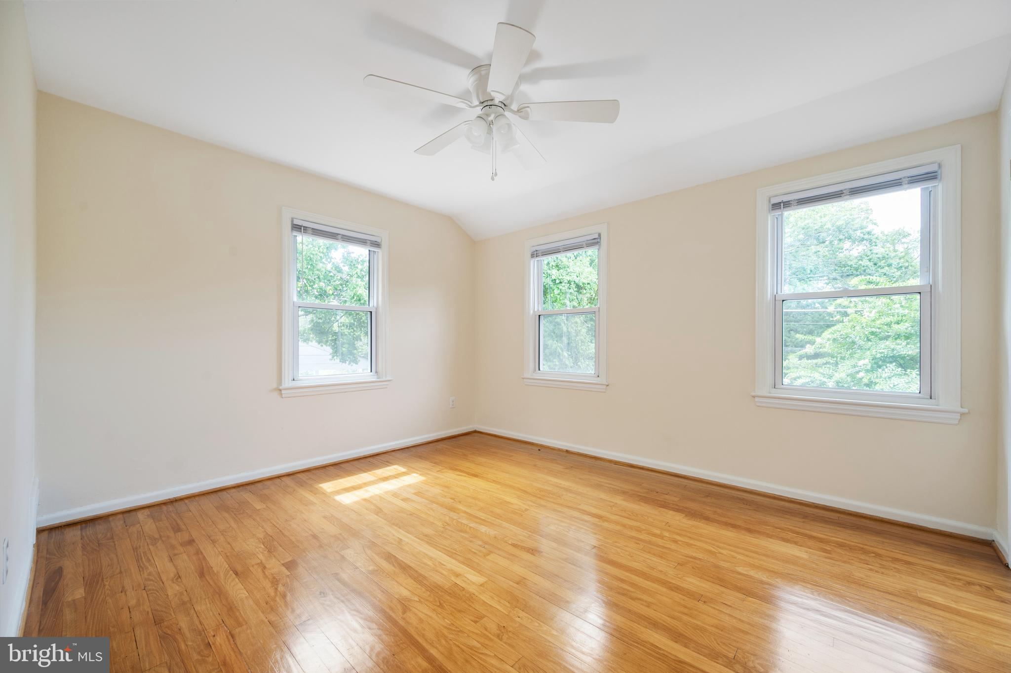 JEFFERSON MANOR - Residential Lease