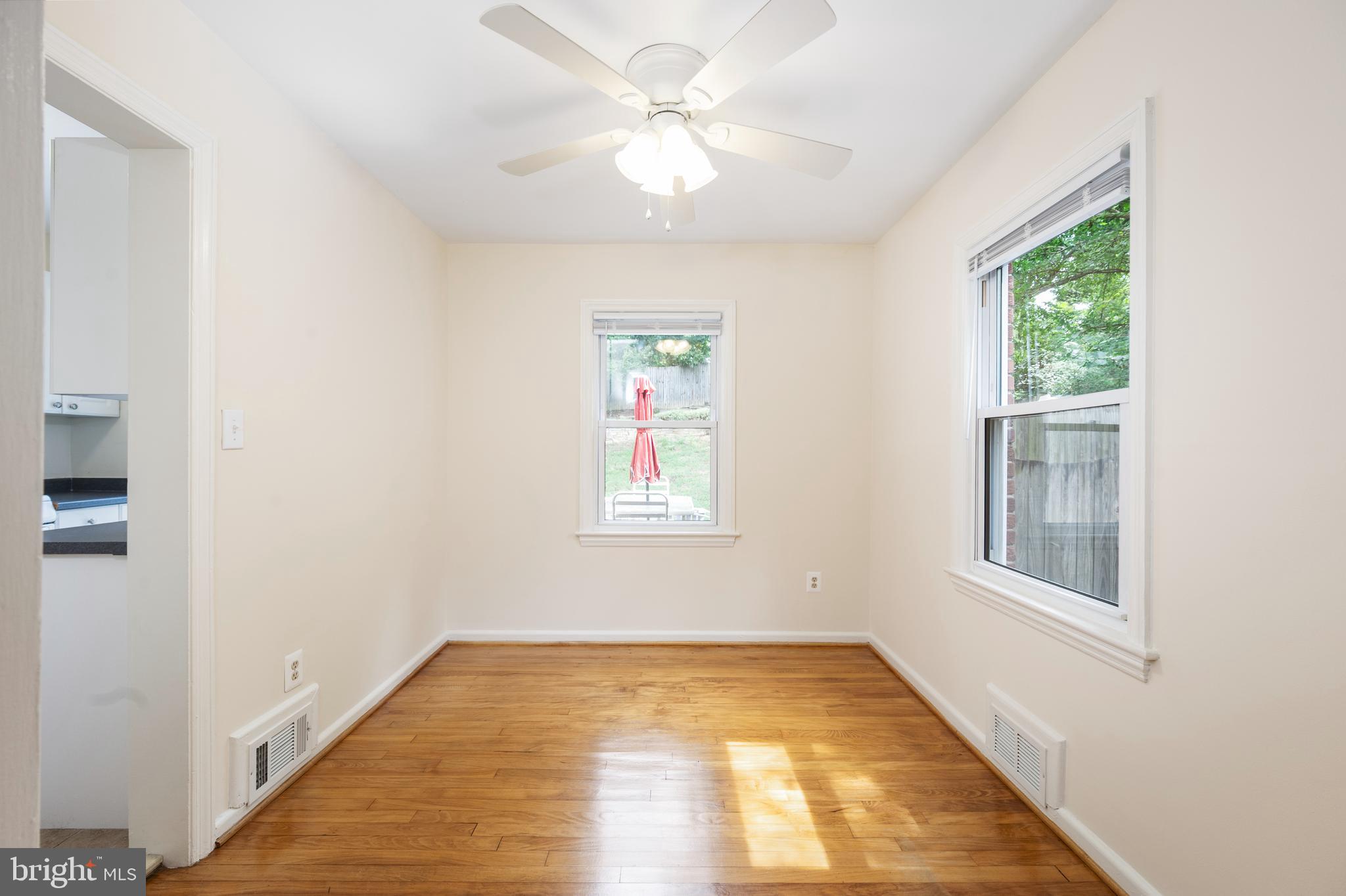 JEFFERSON MANOR - Residential Lease